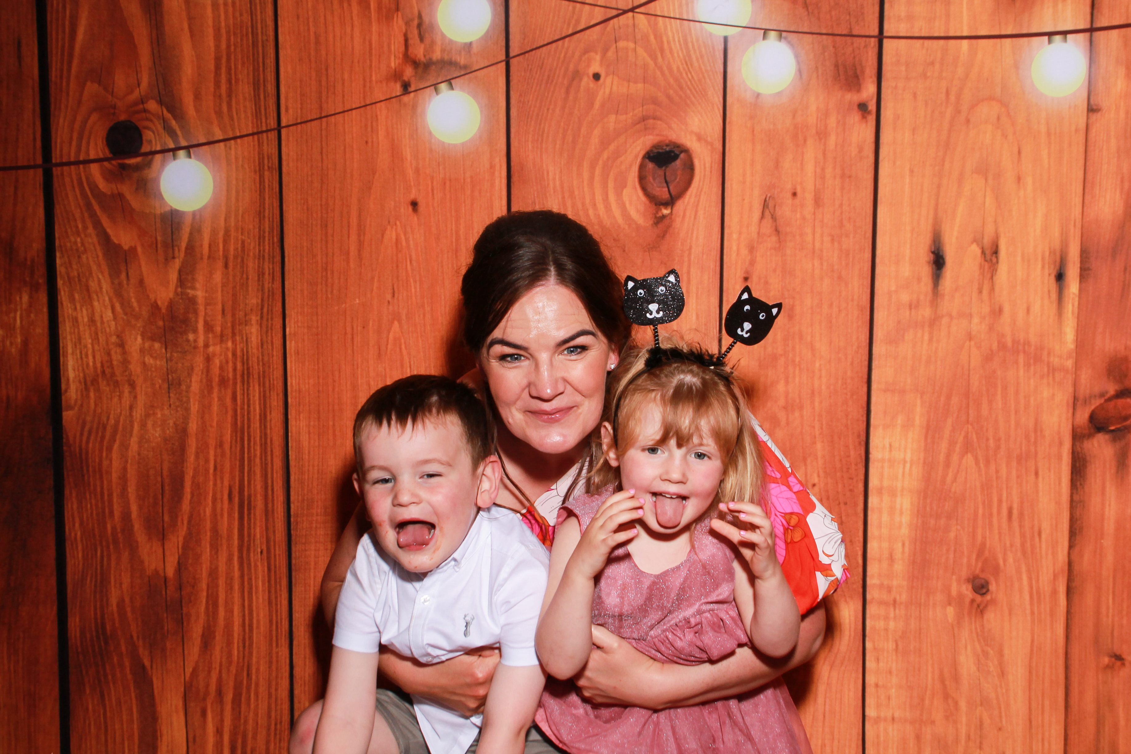 Ciara & Kieran's Wedding | View more photos from the event at gallery.snapmagic.ie/u/SnapMagic/Ciara-Kierans-Wedding