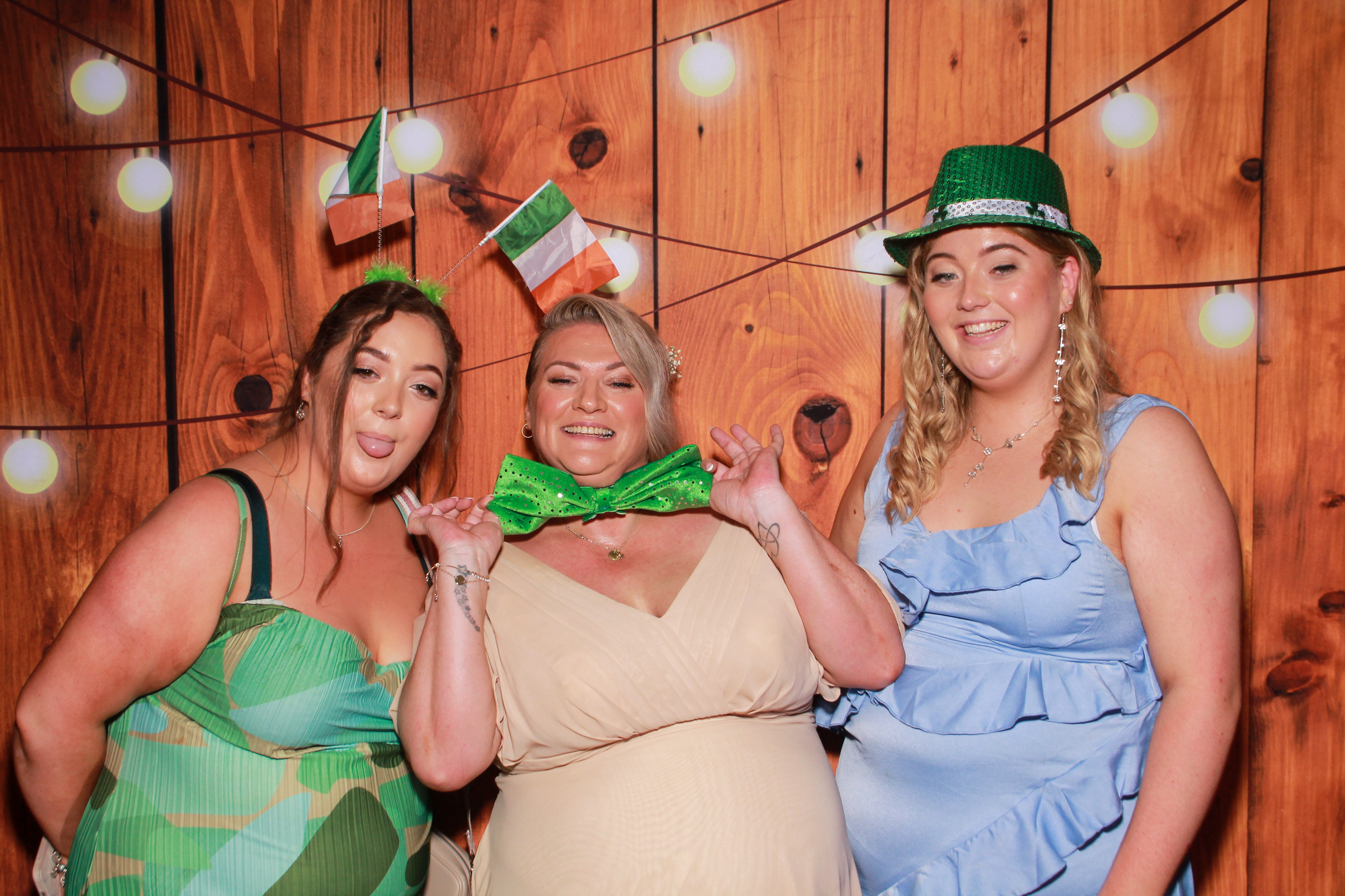 Ciara & Kieran's Wedding | View more photos from the event at gallery.snapmagic.ie/u/SnapMagic/Ciara-Kierans-Wedding