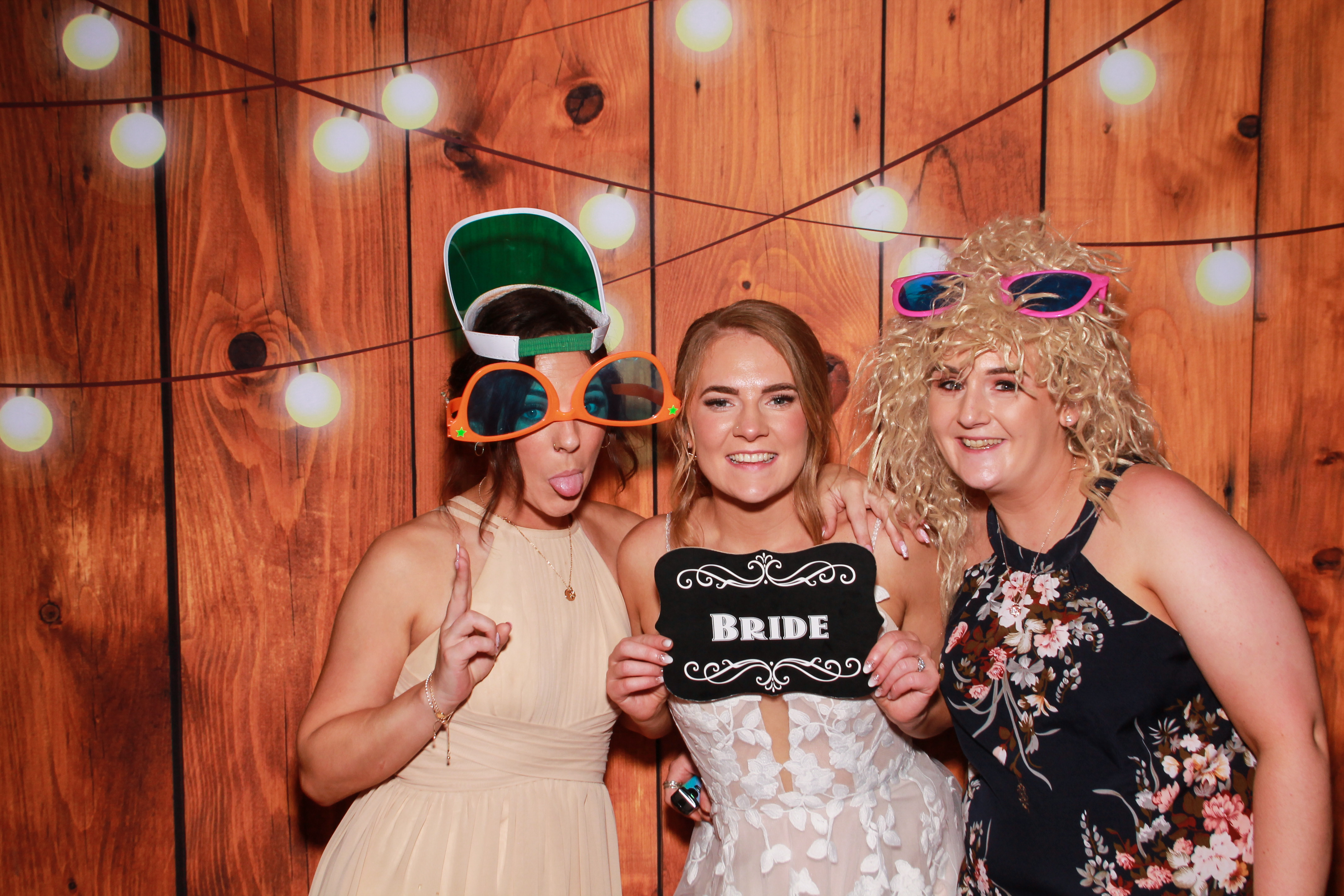 Ciara & Kieran's Wedding | View more photos from the event at gallery.snapmagic.ie/u/SnapMagic/Ciara-Kierans-Wedding