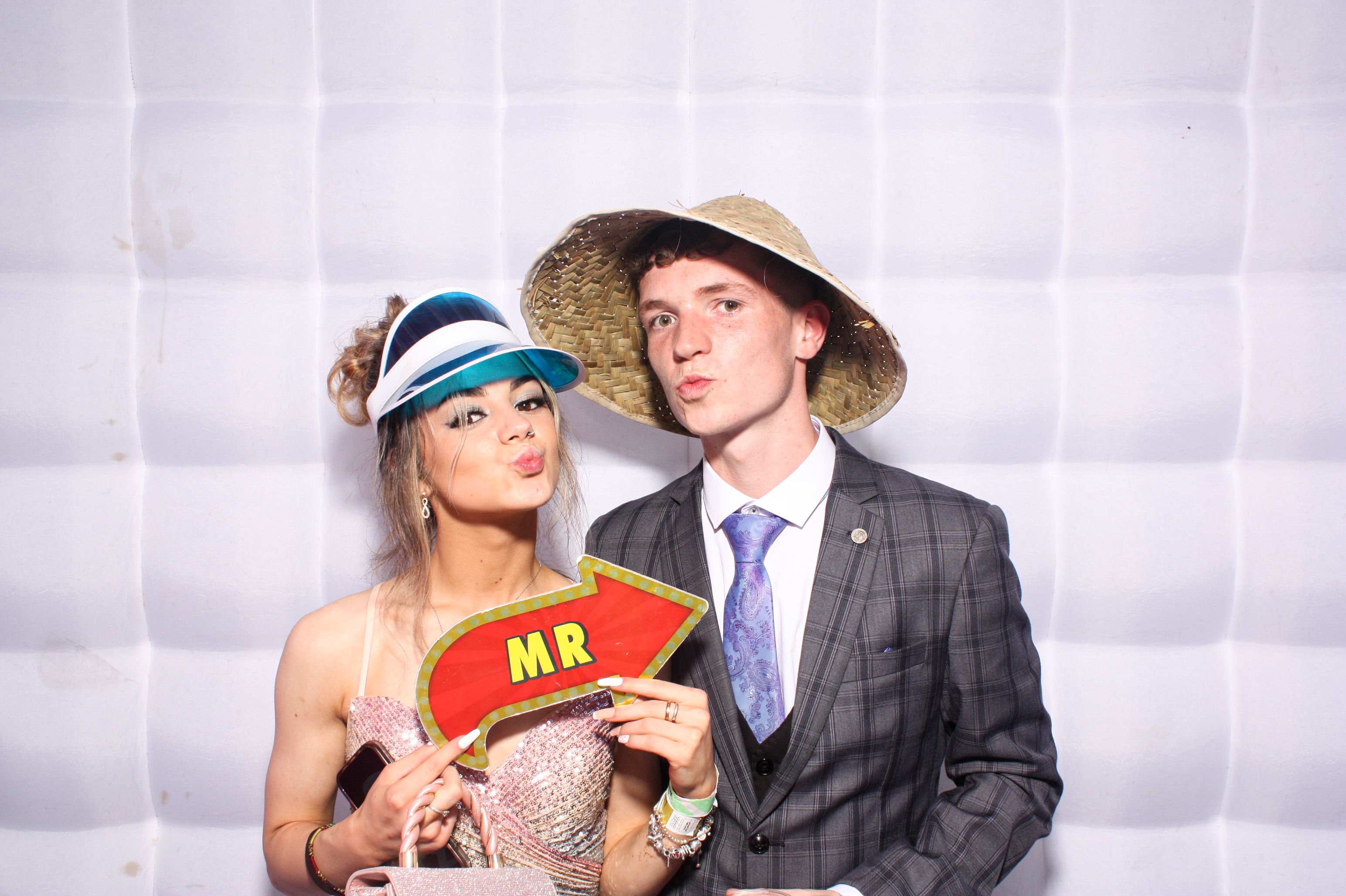 Davitt Debs 2023 | View more photos from the event at gallery.snapmagic.ie/u/SnapMagic/Davitt-Debs-2023