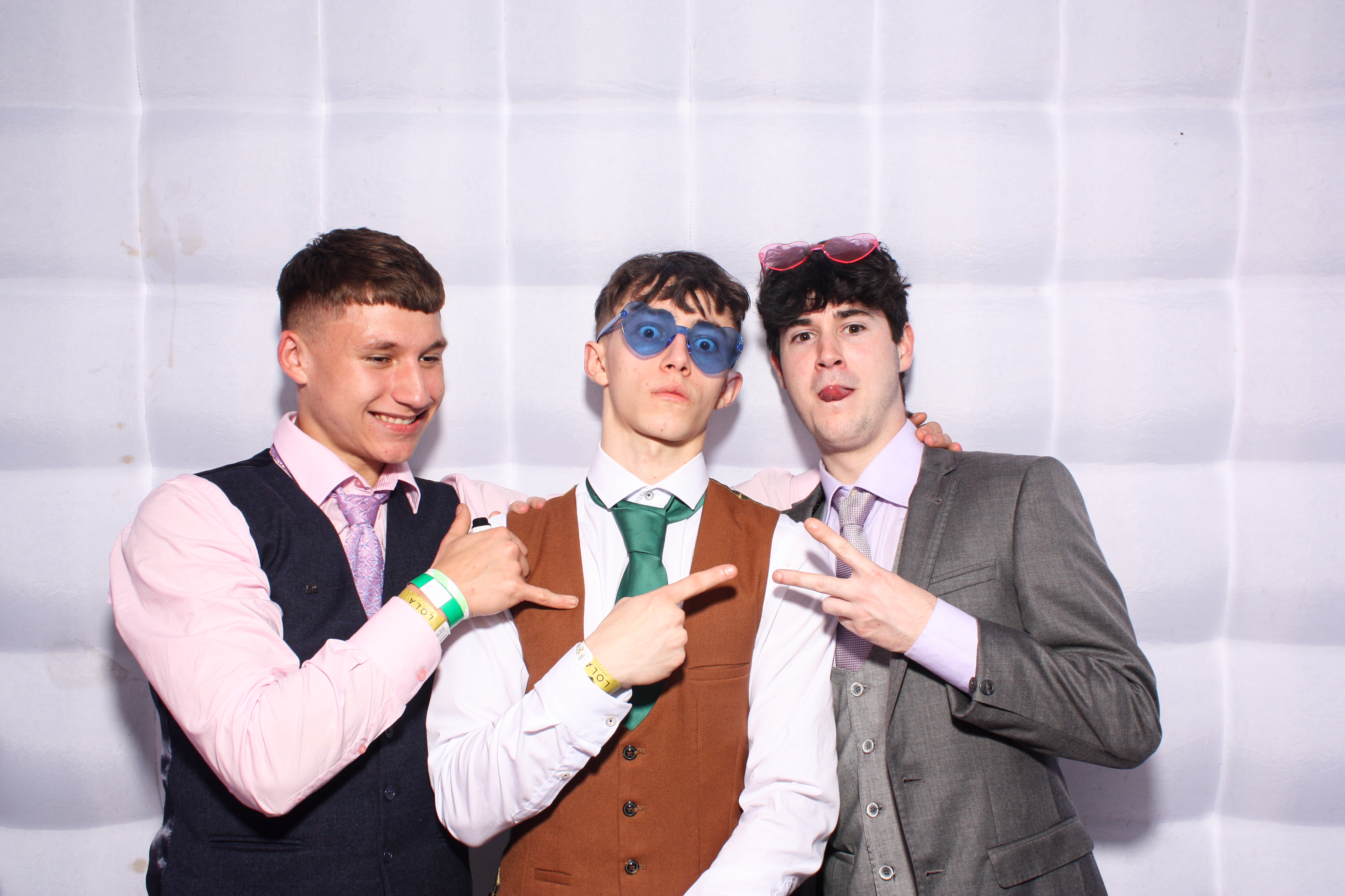 Davitt Debs 2023 | View more photos from the event at gallery.snapmagic.ie/u/SnapMagic/Davitt-Debs-2023