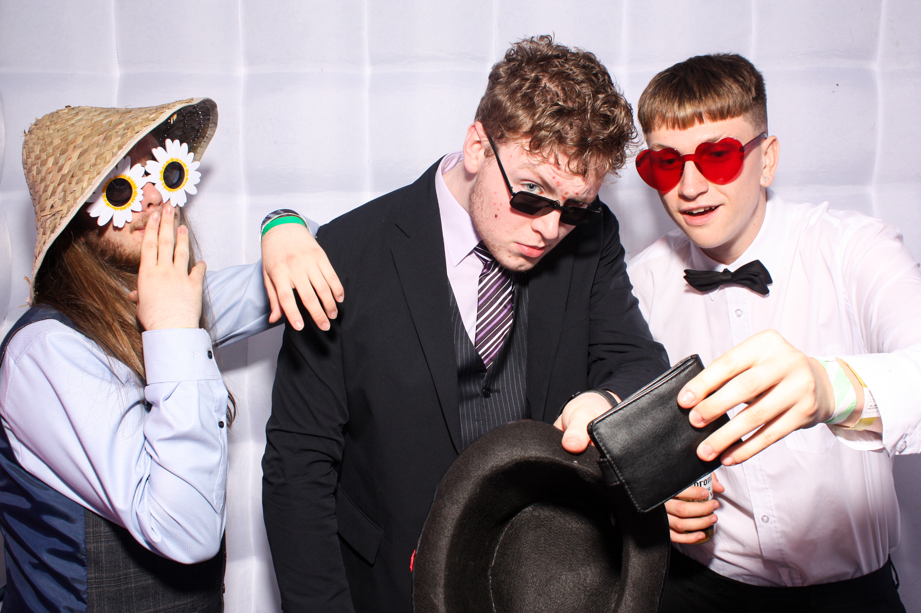 Davitt Debs 2023 | View more photos from the event at gallery.snapmagic.ie/u/SnapMagic/Davitt-Debs-2023