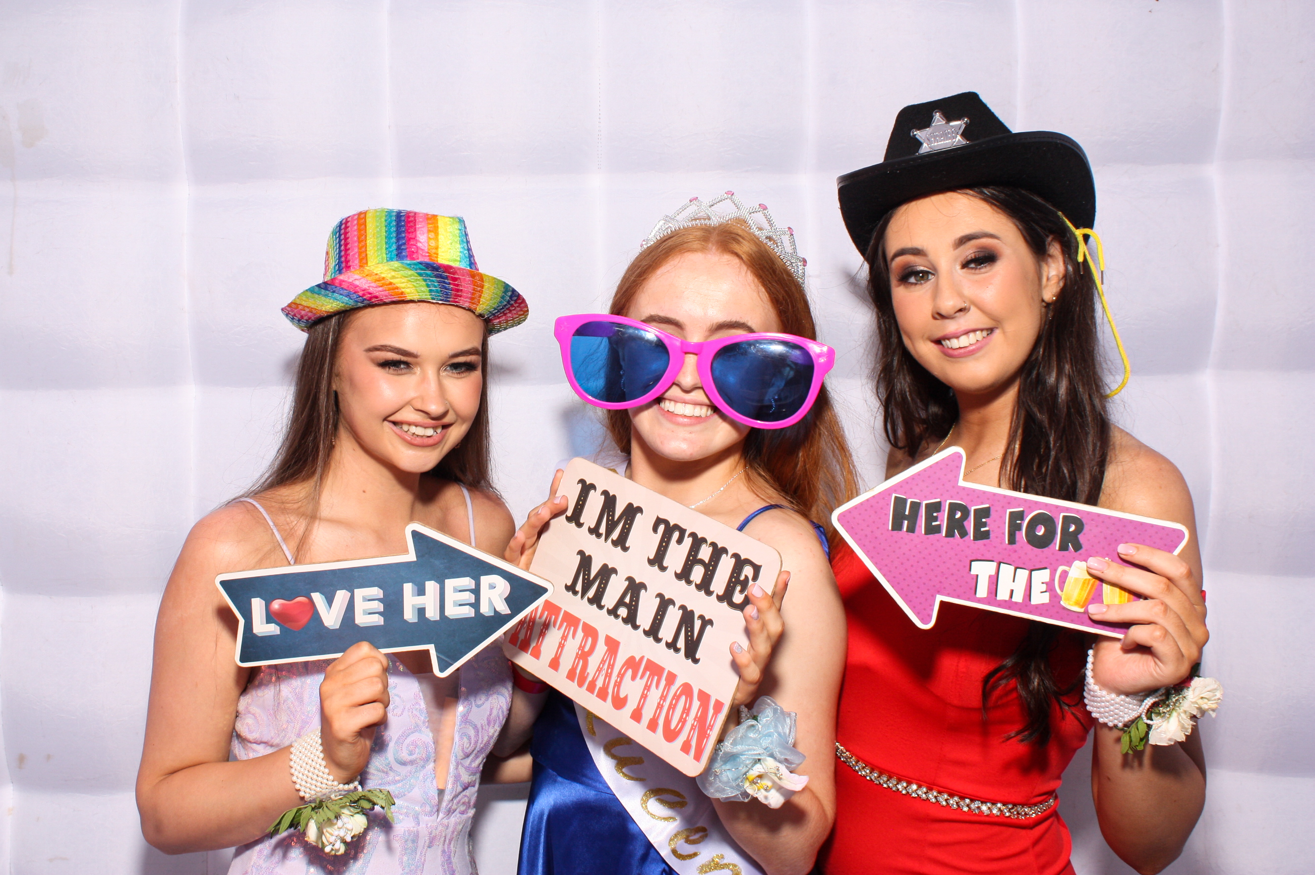 Davitt Debs 2023 | View more photos from the event at gallery.snapmagic.ie/u/SnapMagic/Davitt-Debs-2023