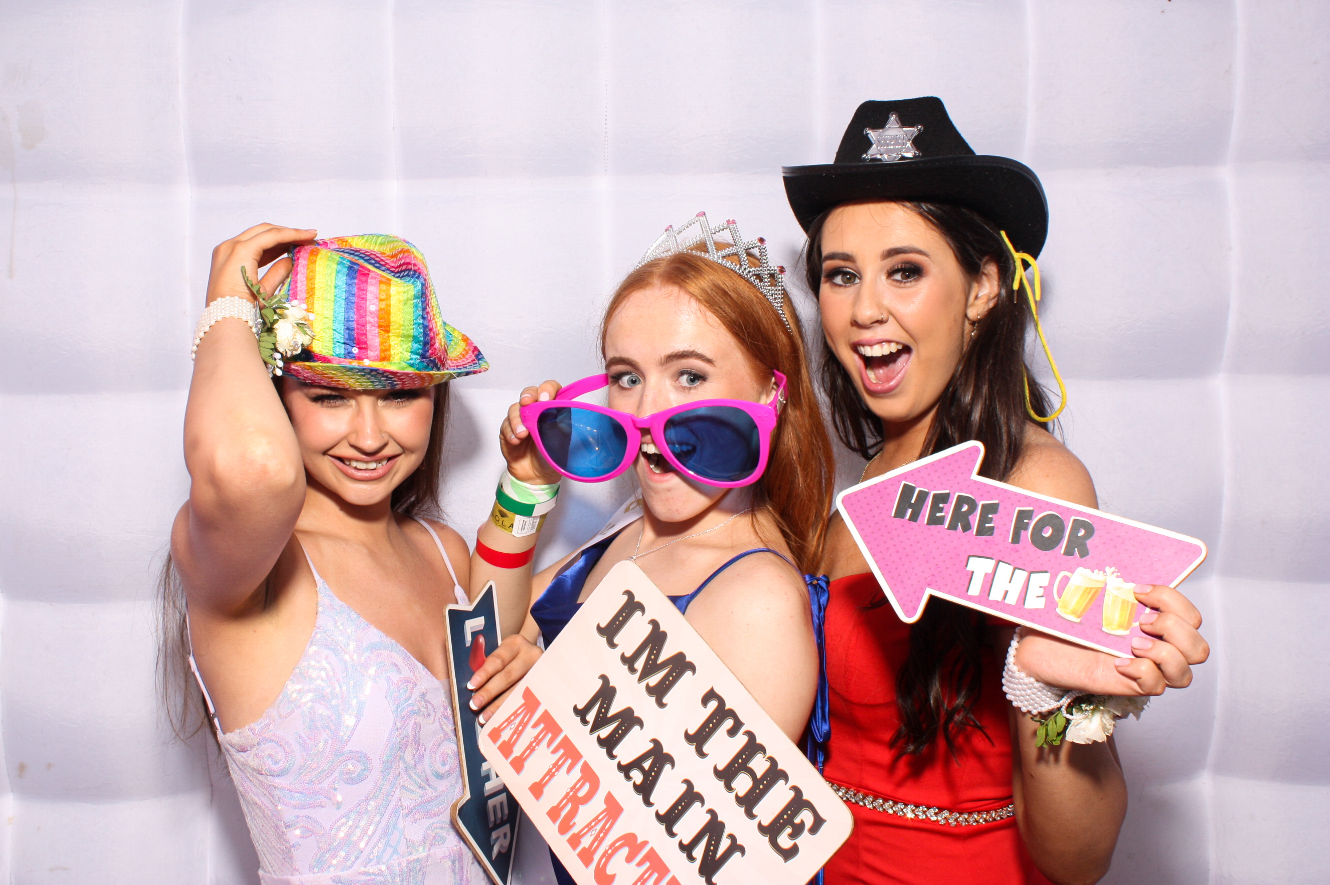 Davitt Debs 2023 | View more photos from the event at gallery.snapmagic.ie/u/SnapMagic/Davitt-Debs-2023