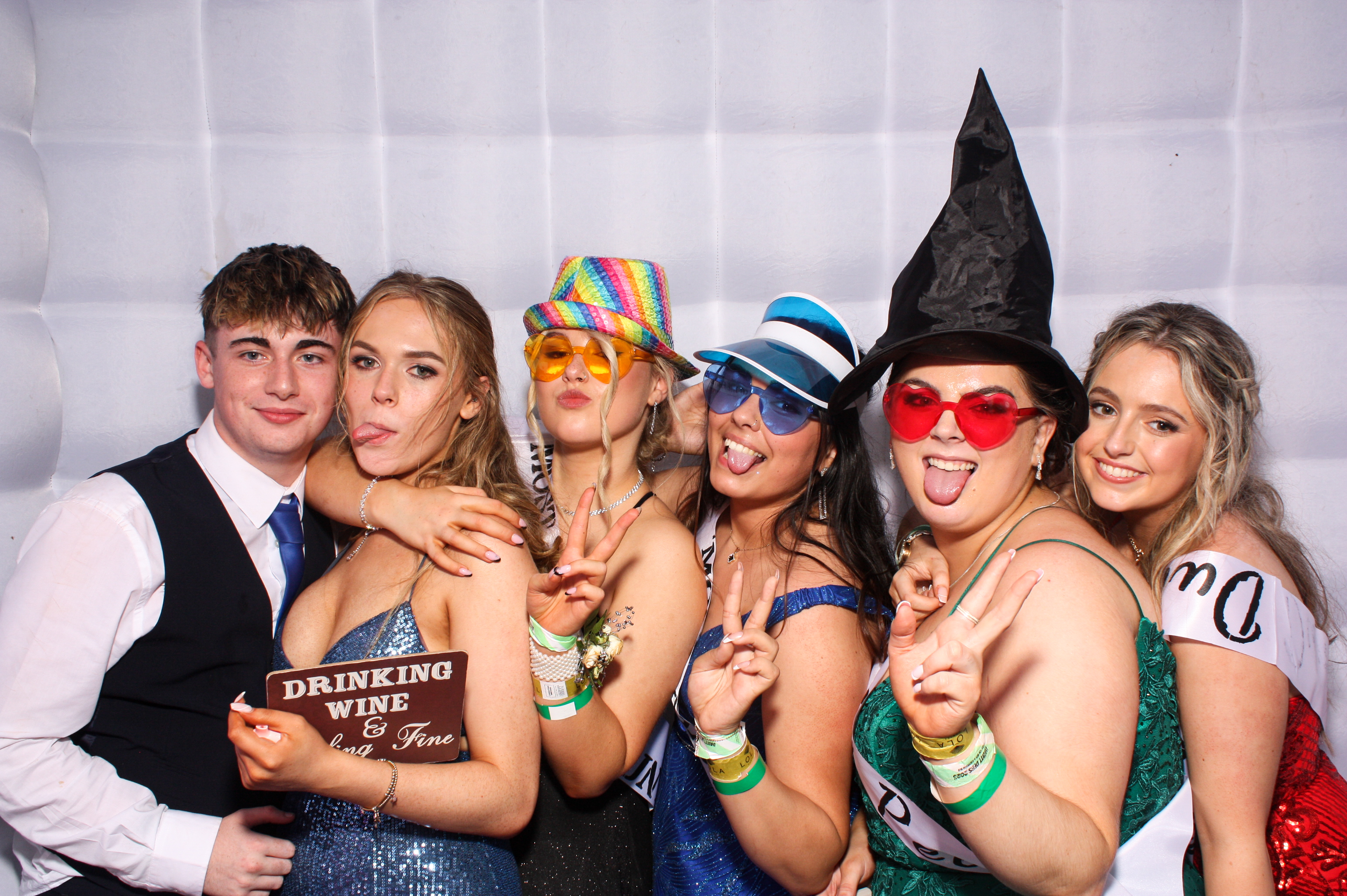 Davitt Debs 2023 | View more photos from the event at gallery.snapmagic.ie/u/SnapMagic/Davitt-Debs-2023