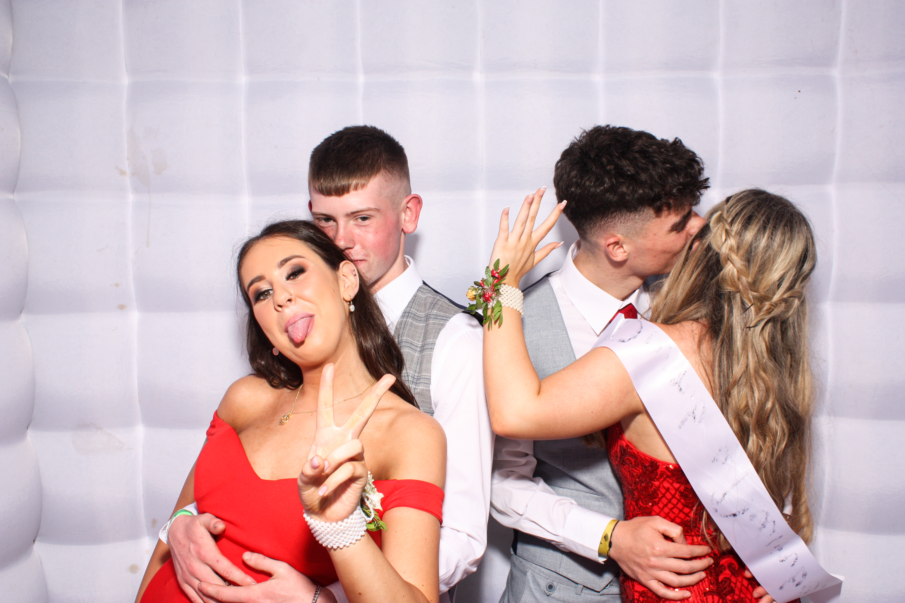 Davitt Debs 2023 | View more photos from the event at gallery.snapmagic.ie/u/SnapMagic/Davitt-Debs-2023
