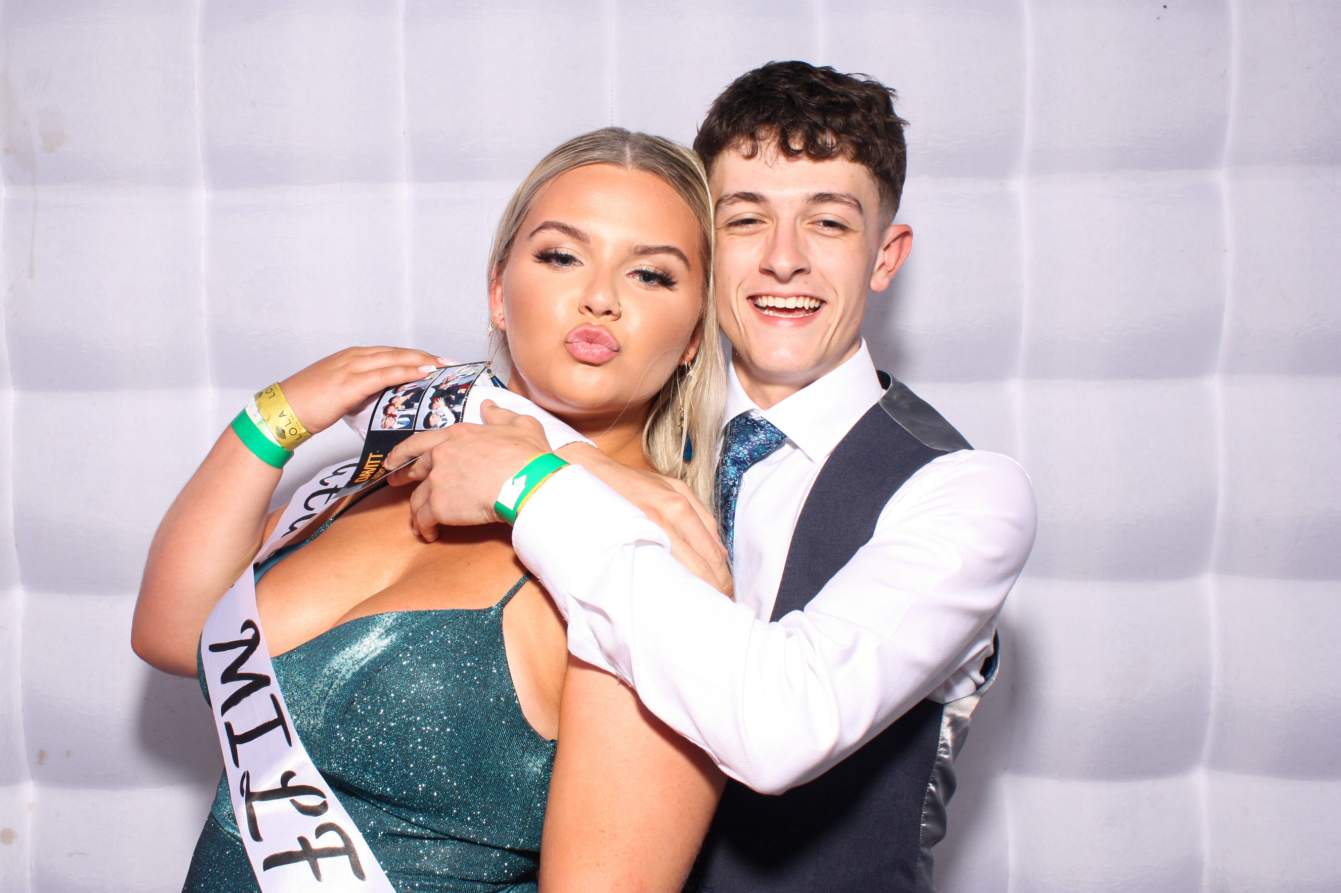 Davitt Debs 2023 | View more photos from the event at gallery.snapmagic.ie/u/SnapMagic/Davitt-Debs-2023