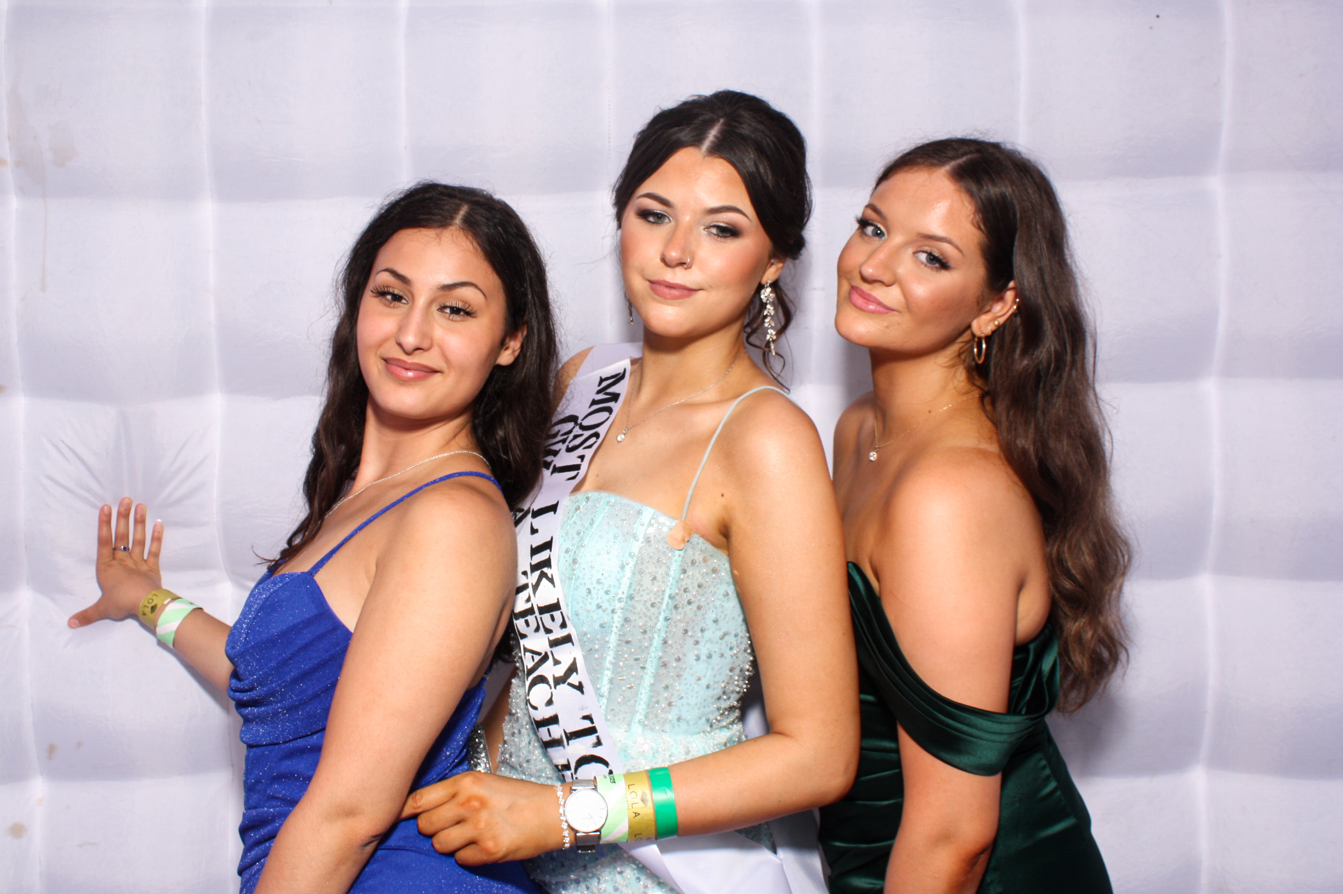 Davitt Debs 2023 | View more photos from the event at gallery.snapmagic.ie/u/SnapMagic/Davitt-Debs-2023