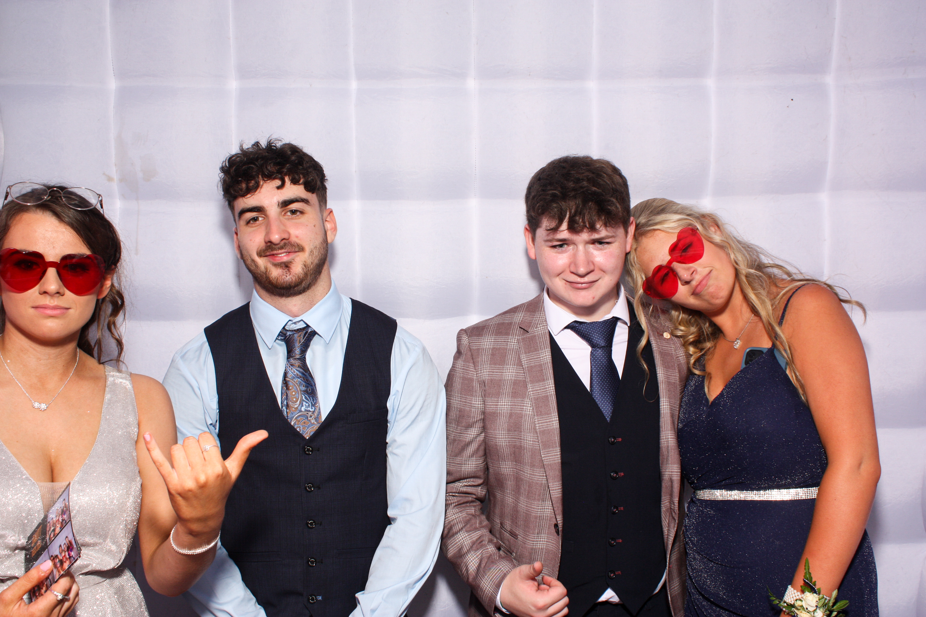 Davitt Debs 2023 | View more photos from the event at gallery.snapmagic.ie/u/SnapMagic/Davitt-Debs-2023