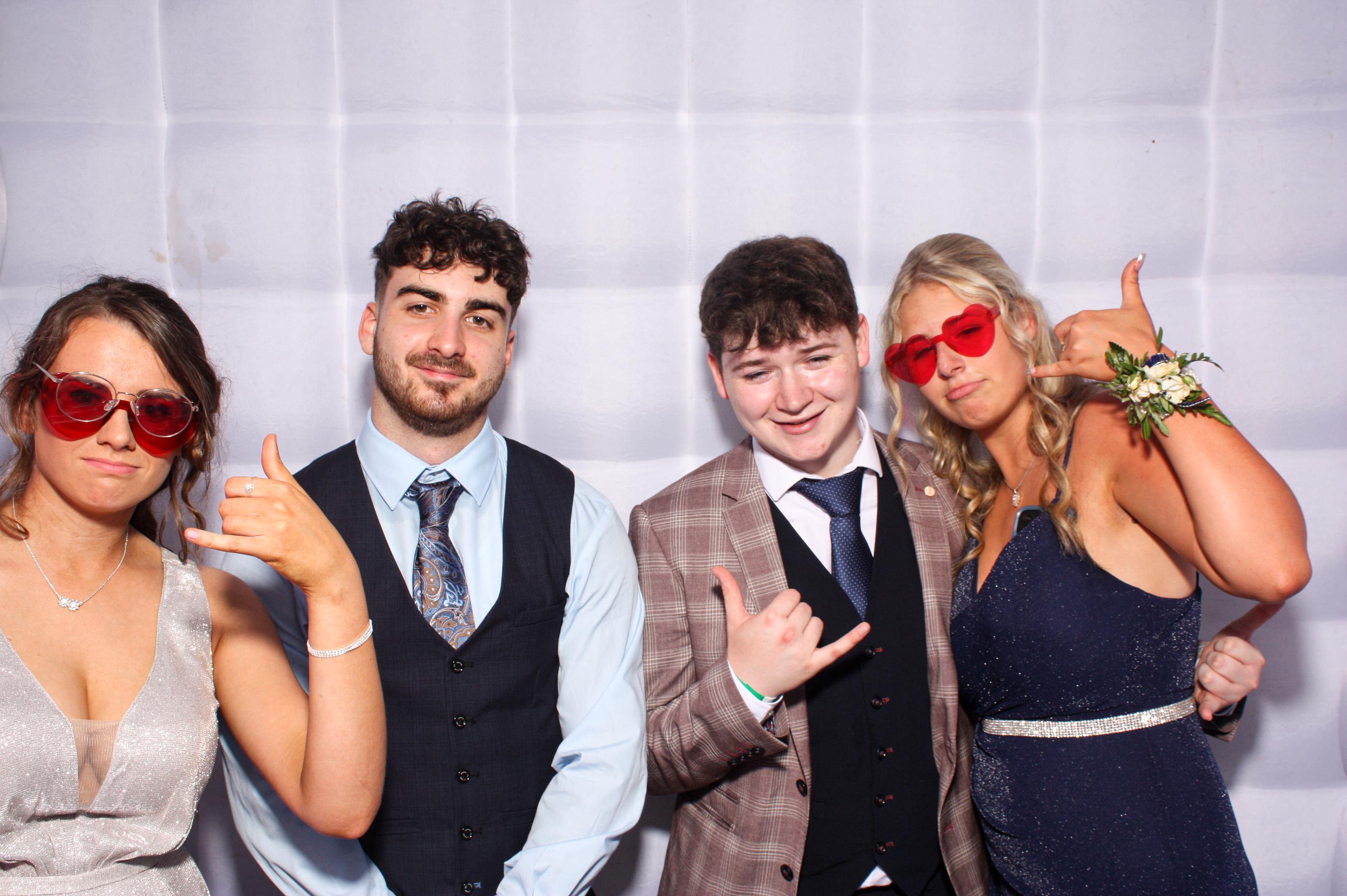 Davitt Debs 2023 | View more photos from the event at gallery.snapmagic.ie/u/SnapMagic/Davitt-Debs-2023