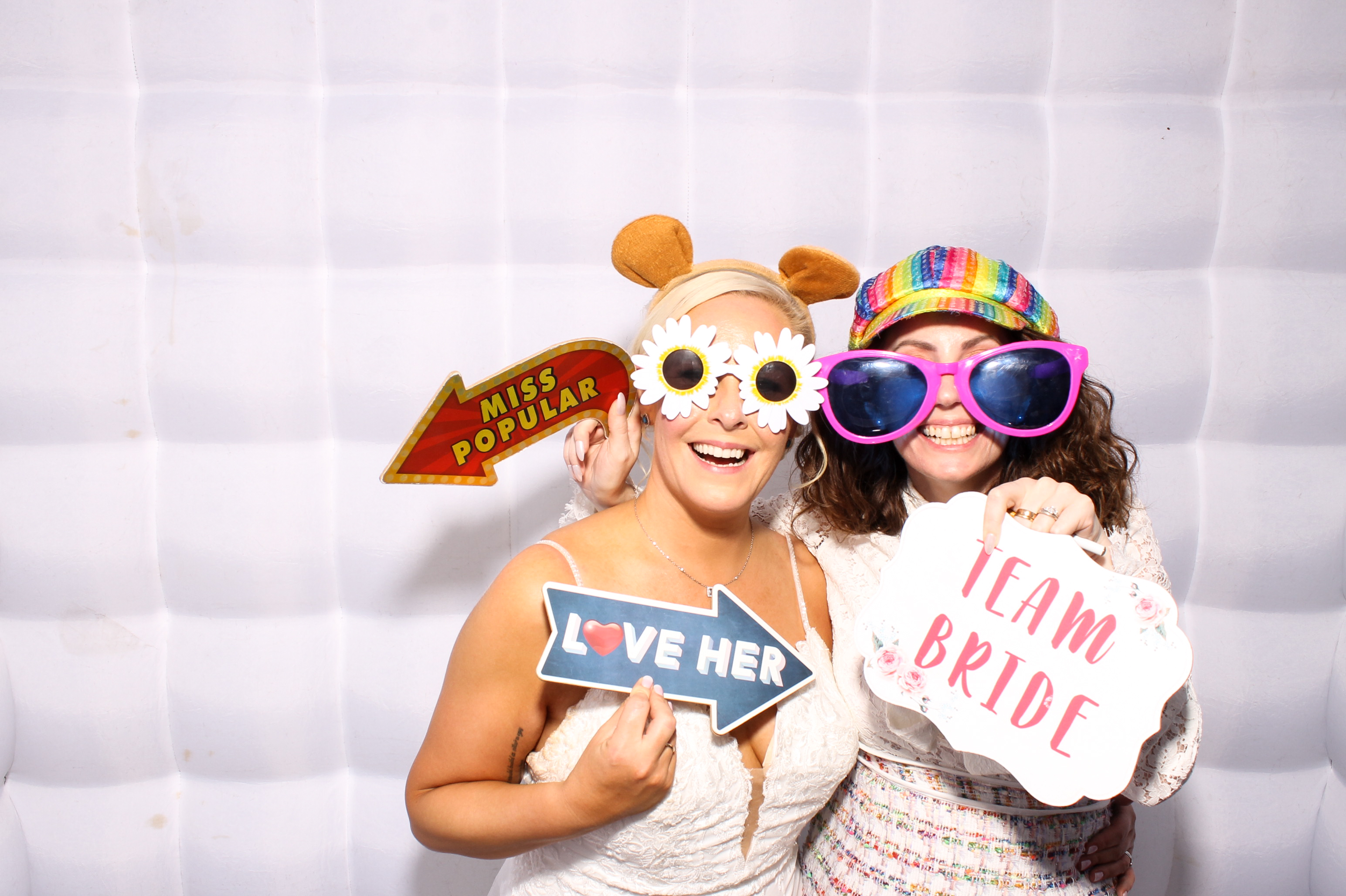 Denise & Adrian's Wedding | View more photos from the event at gallery.snapmagic.ie/u/SnapMagic/Denise-Adrians-Wedding