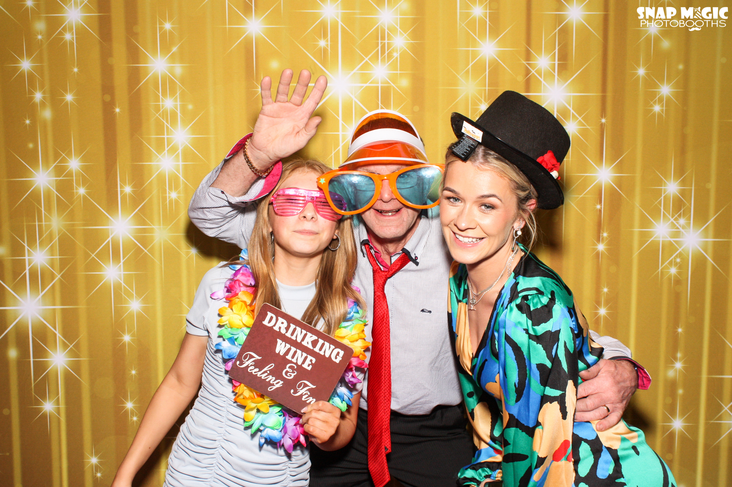 Eimer & Anthonys Wedding | View more photos from the event at gallery.snapmagic.ie/u/SnapMagic/Eimer-Anthonys-Wedding
