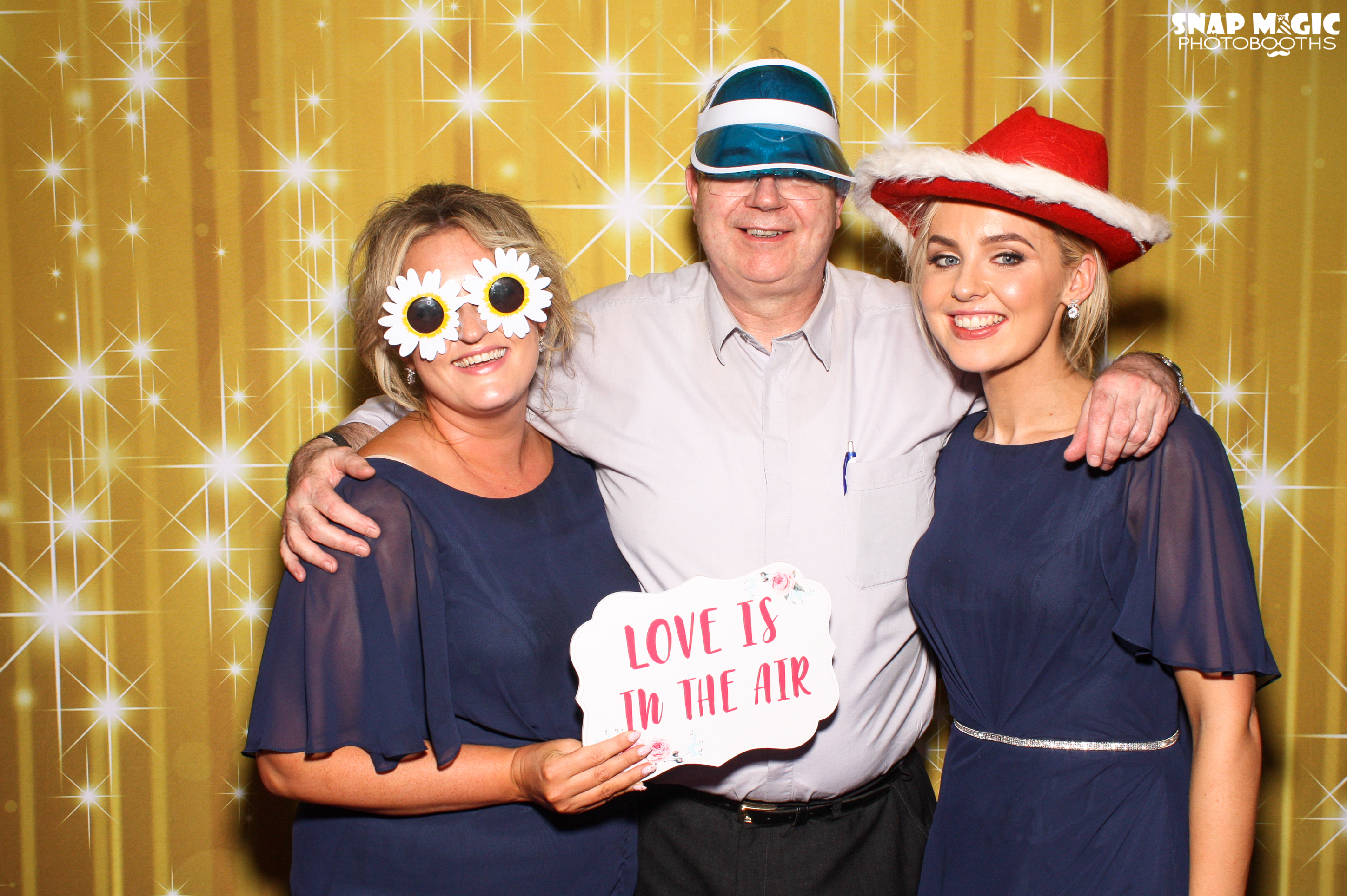 Eimer & Anthonys Wedding | View more photos from the event at gallery.snapmagic.ie/u/SnapMagic/Eimer-Anthonys-Wedding