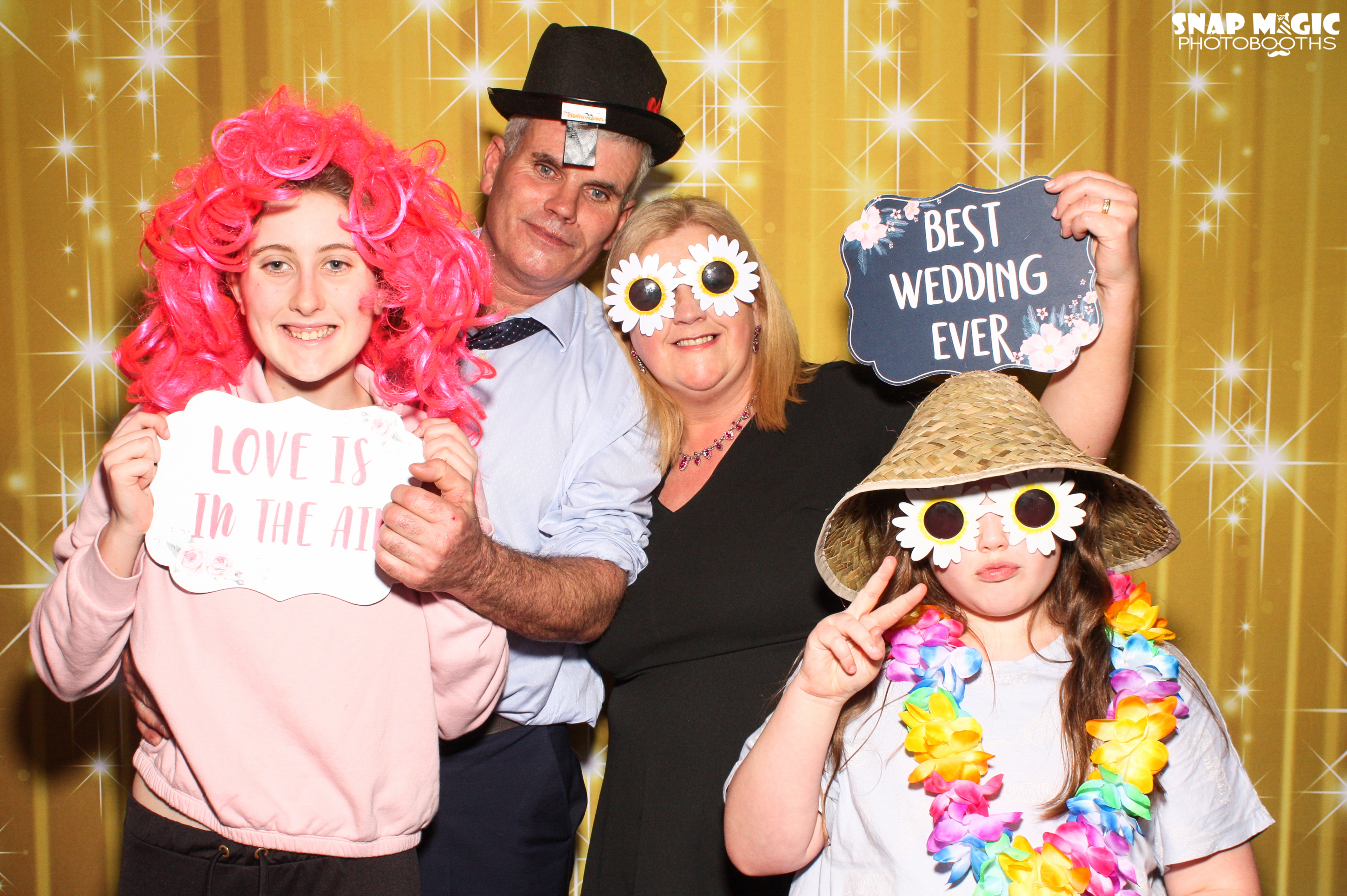 Eimer & Anthonys Wedding | View more photos from the event at gallery.snapmagic.ie/u/SnapMagic/Eimer-Anthonys-Wedding