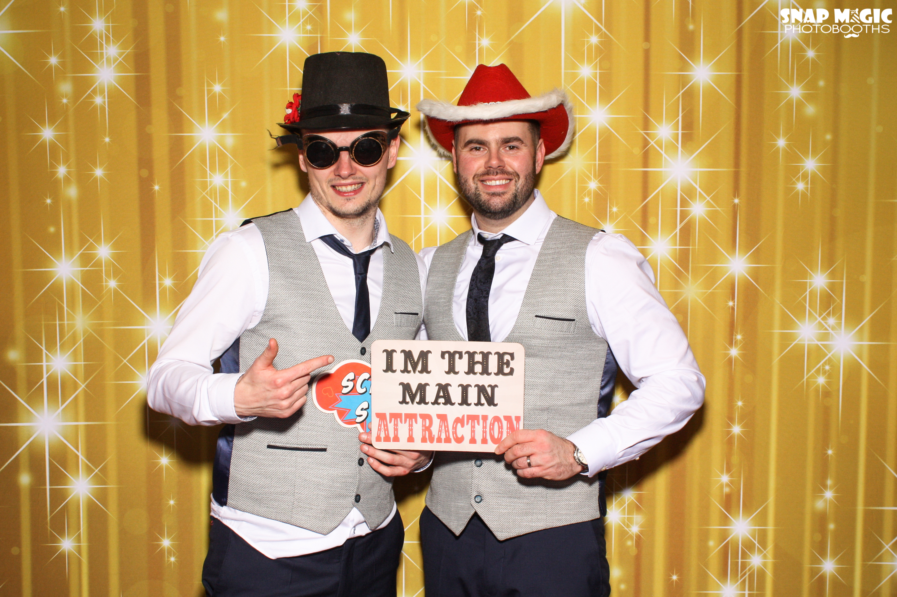 Eimer & Anthonys Wedding | View more photos from the event at gallery.snapmagic.ie/u/SnapMagic/Eimer-Anthonys-Wedding