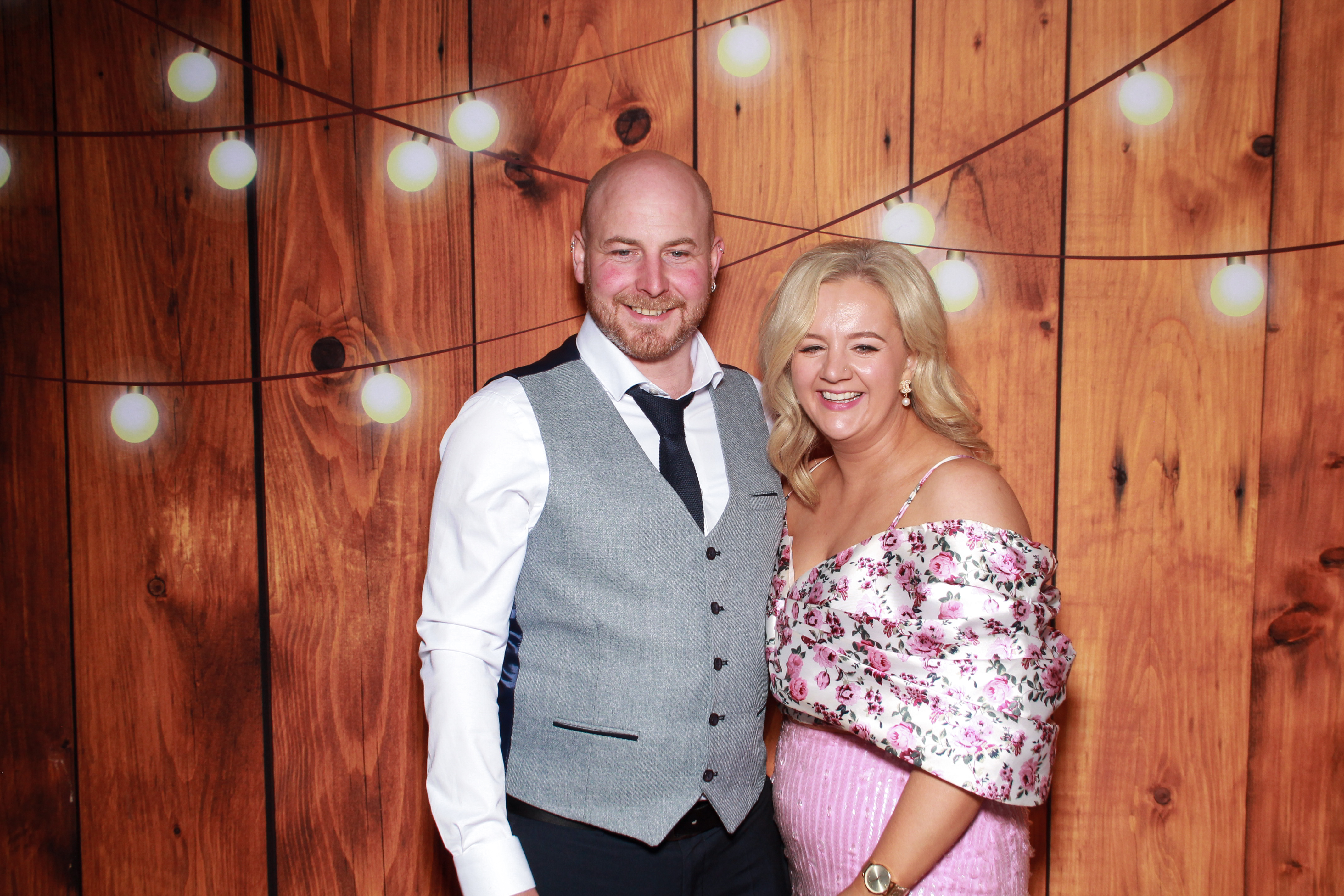 Emer & Michael's Wedding | View more photos from the event at gallery.snapmagic.ie/u/SnapMagic/Emer-Michaels-Wedding