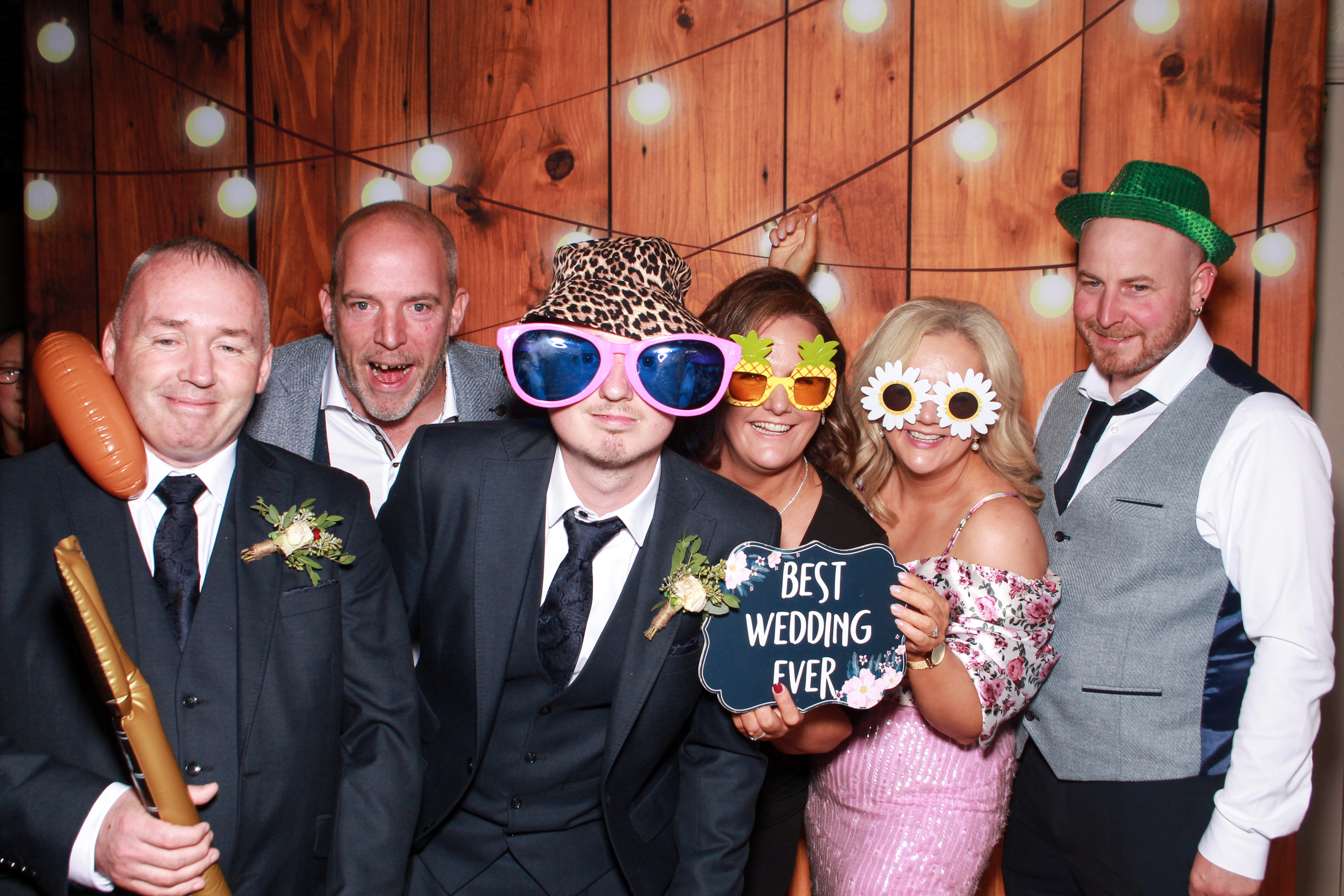 Emer & Michael's Wedding | View more photos from the event at gallery.snapmagic.ie/u/SnapMagic/Emer-Michaels-Wedding