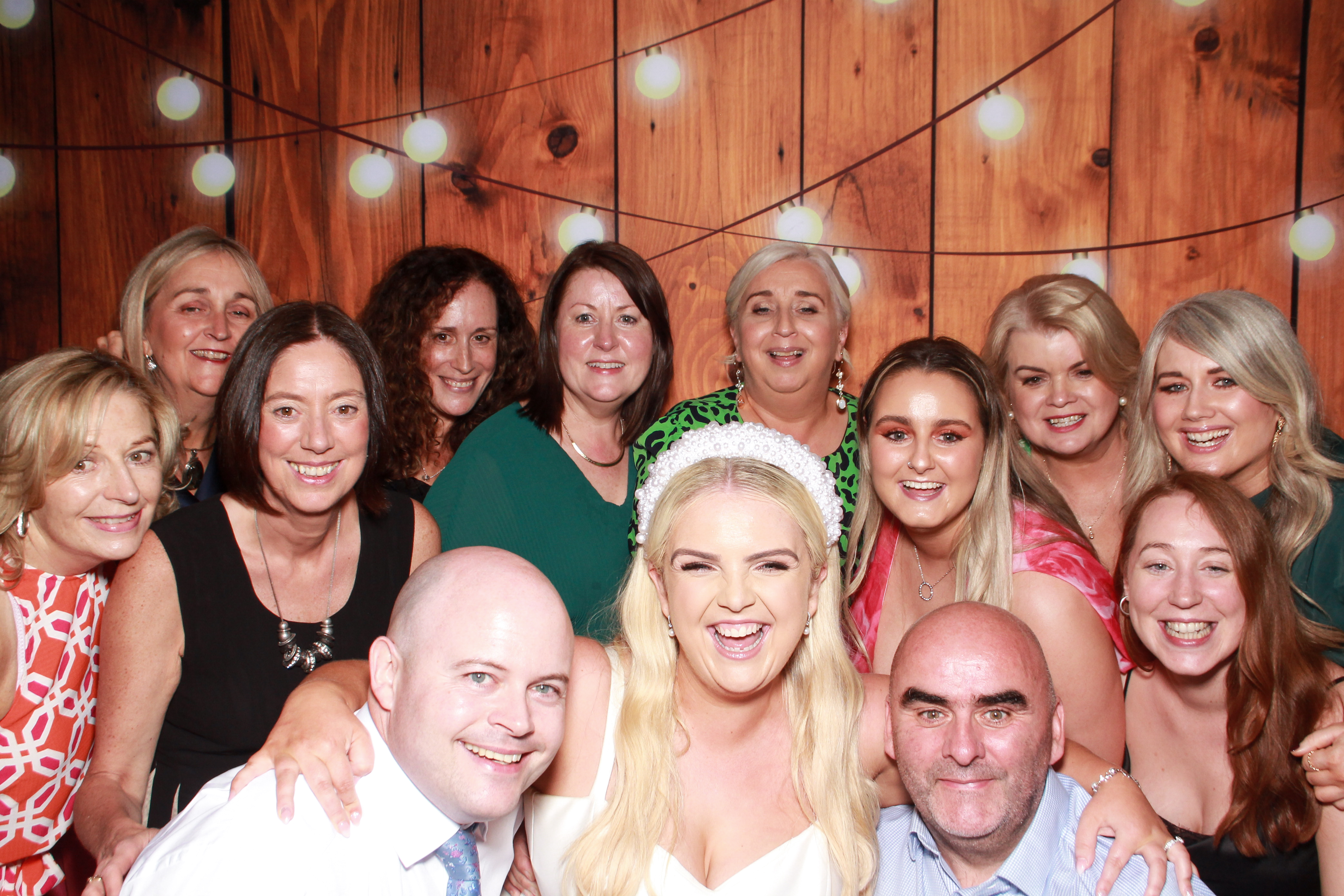Emer & Michael's Wedding | View more photos from the event at gallery.snapmagic.ie/u/SnapMagic/Emer-Michaels-Wedding