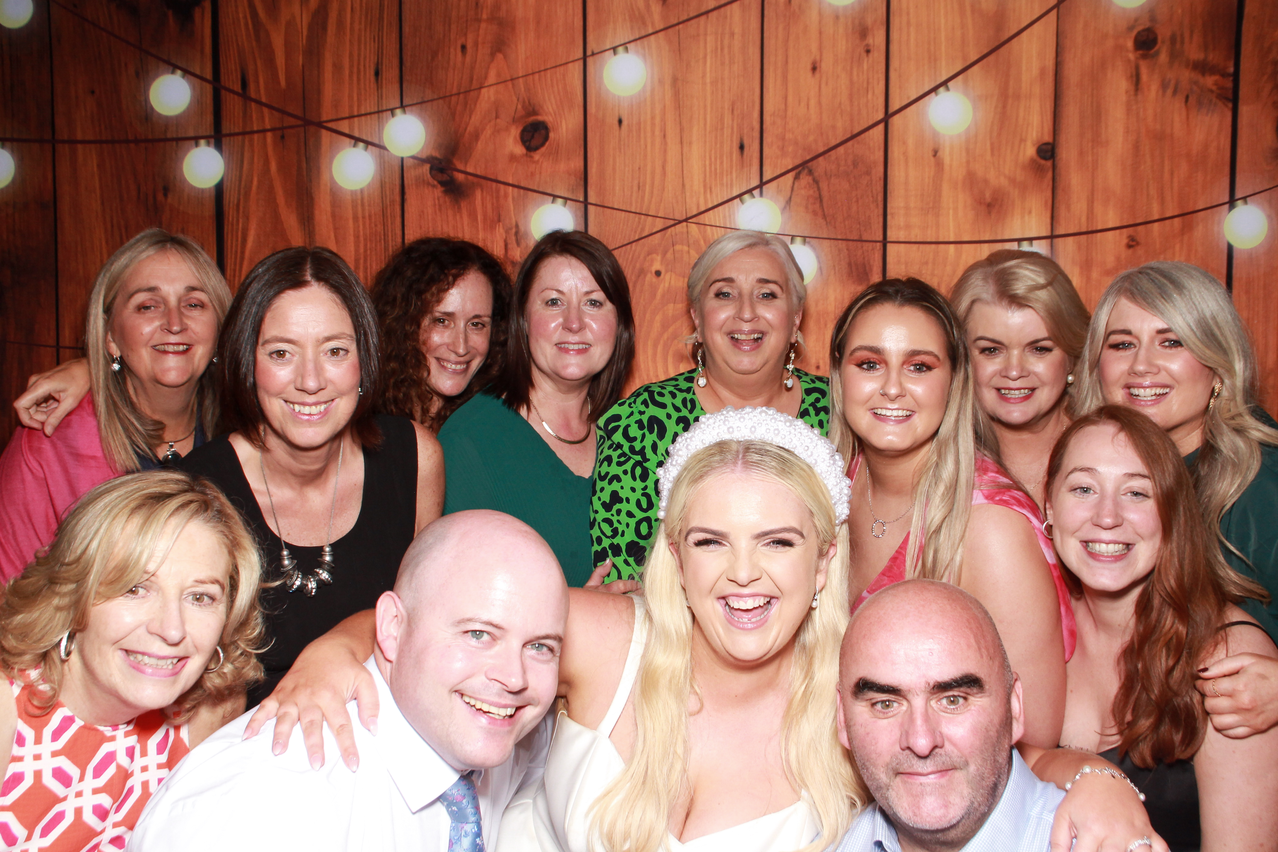 Emer & Michael's Wedding | View more photos from the event at gallery.snapmagic.ie/u/SnapMagic/Emer-Michaels-Wedding