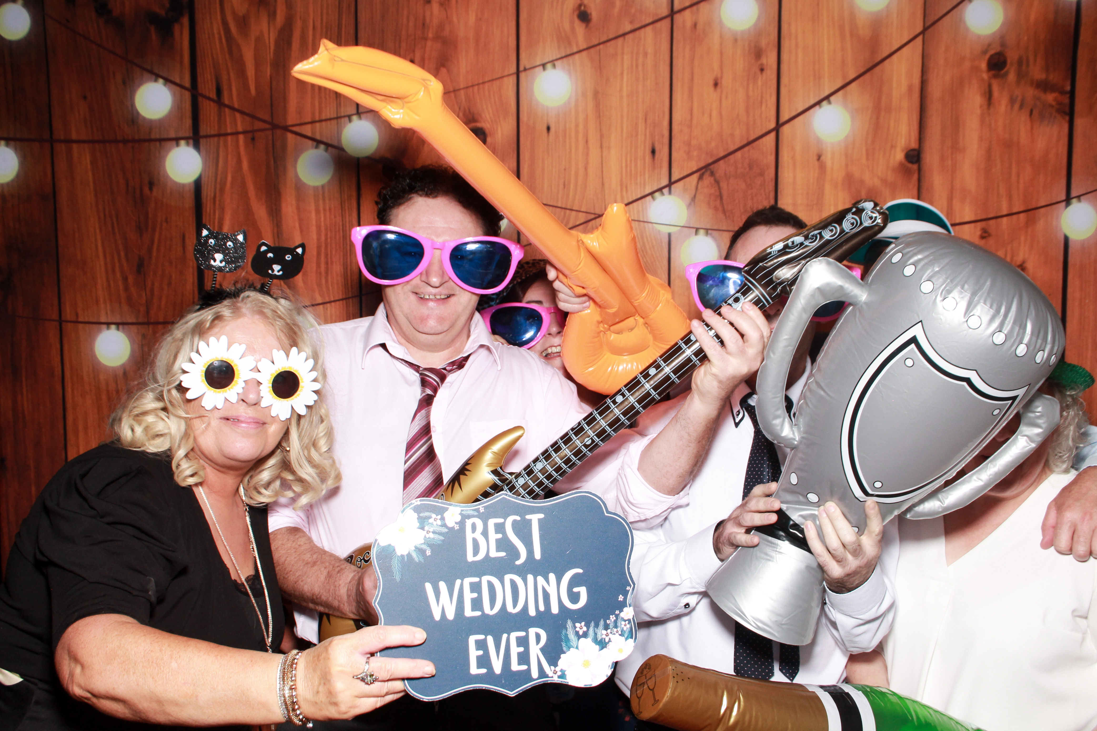Emer & Michael's Wedding | View more photos from the event at gallery.snapmagic.ie/u/SnapMagic/Emer-Michaels-Wedding