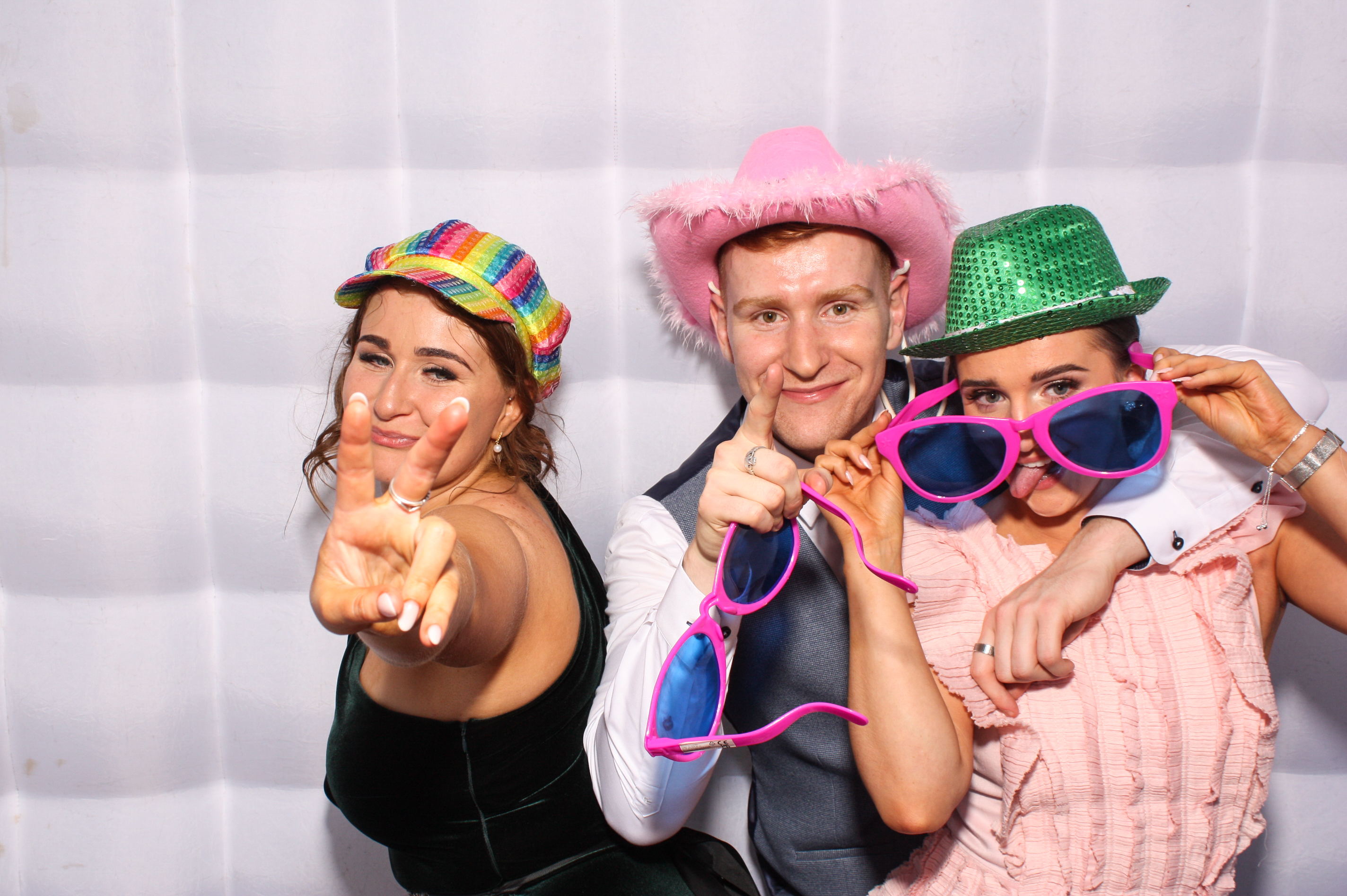 Hannah & Ronan's Wedding | View more photos from the event at gallery.snapmagic.ie/u/SnapMagic/Hannah-Ronans-Wedding