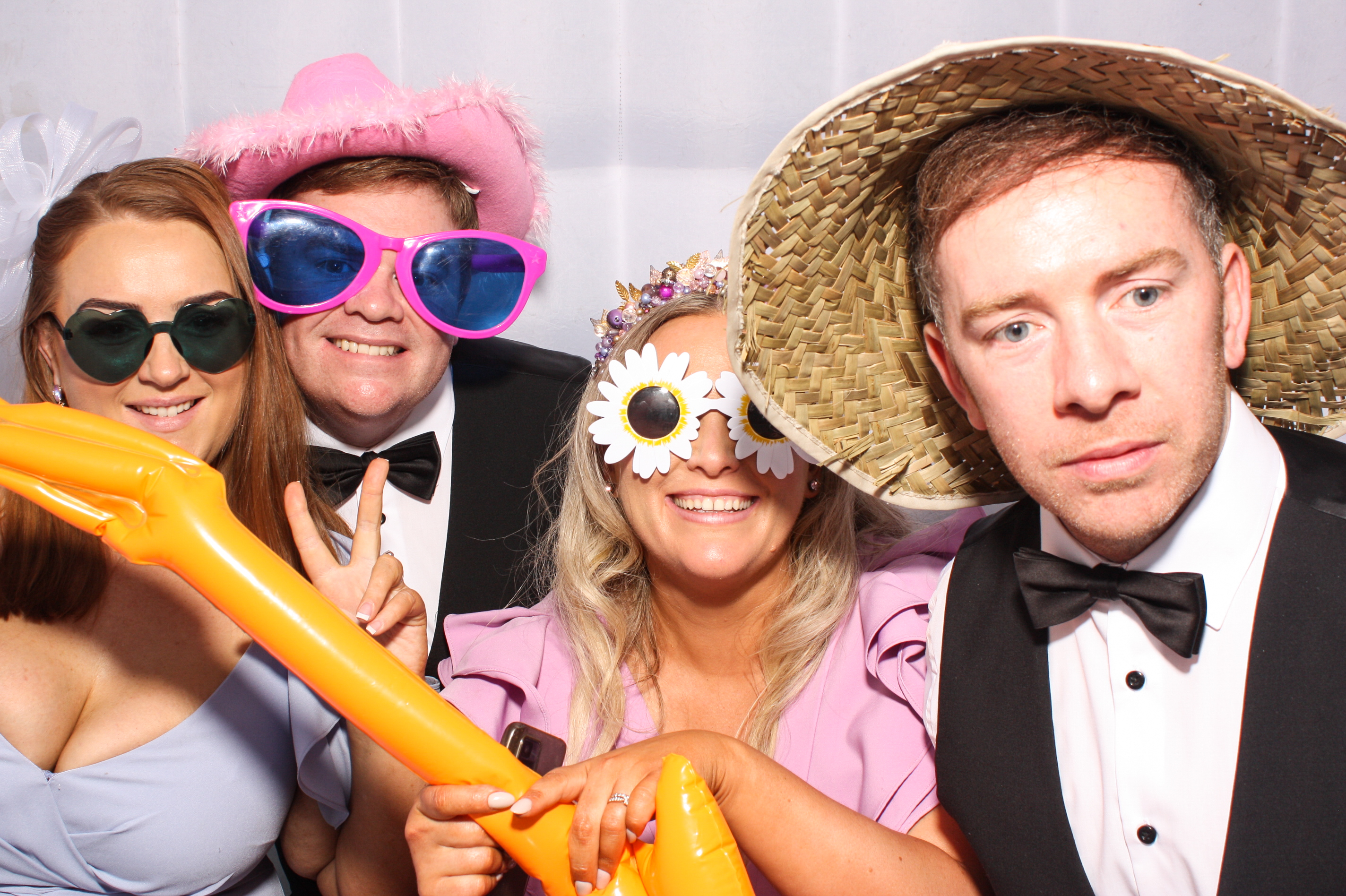 Hannah & Ronan's Wedding | View more photos from the event at gallery.snapmagic.ie/u/SnapMagic/Hannah-Ronans-Wedding