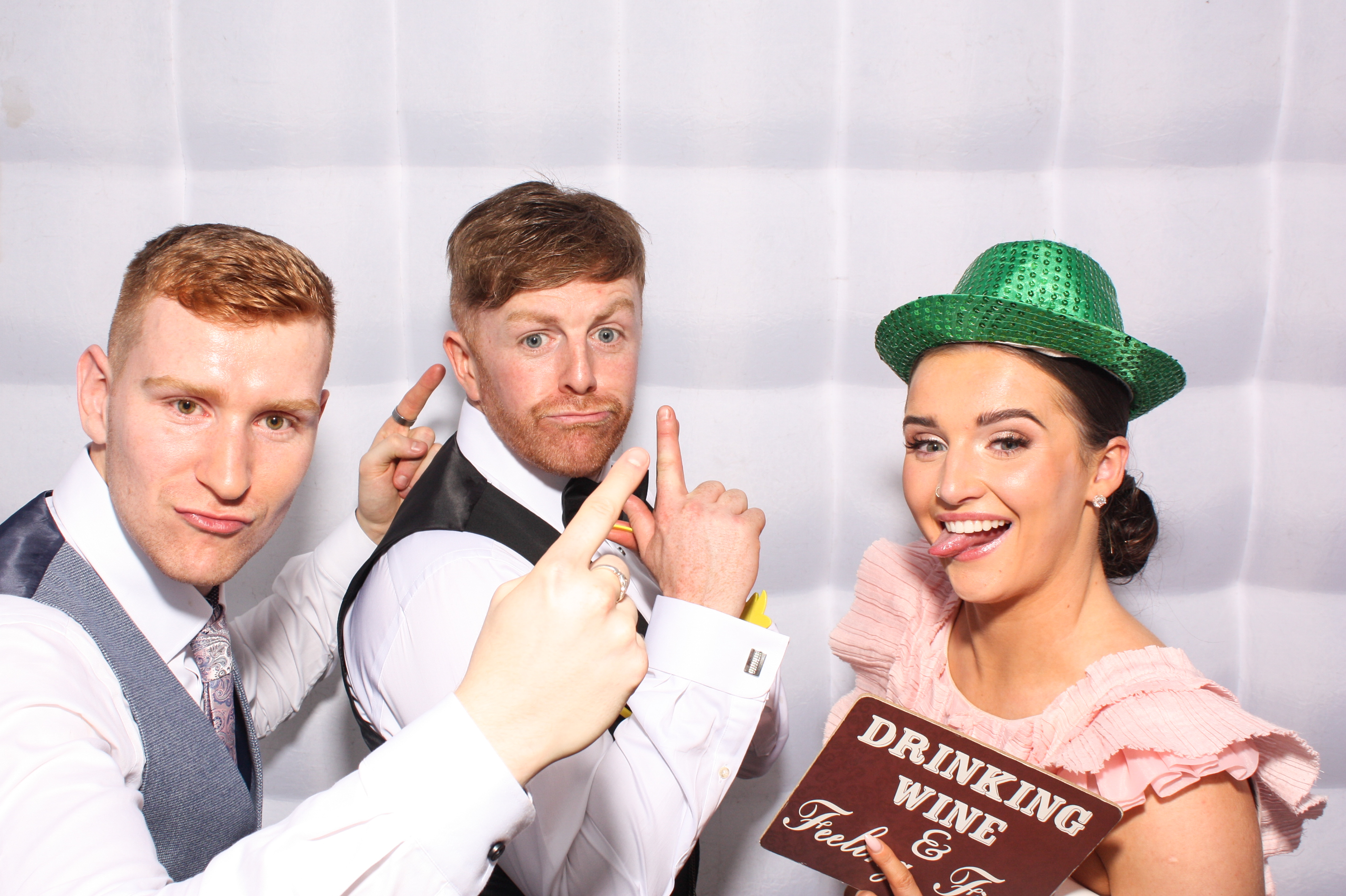 Hannah & Ronan's Wedding | View more photos from the event at gallery.snapmagic.ie/u/SnapMagic/Hannah-Ronans-Wedding