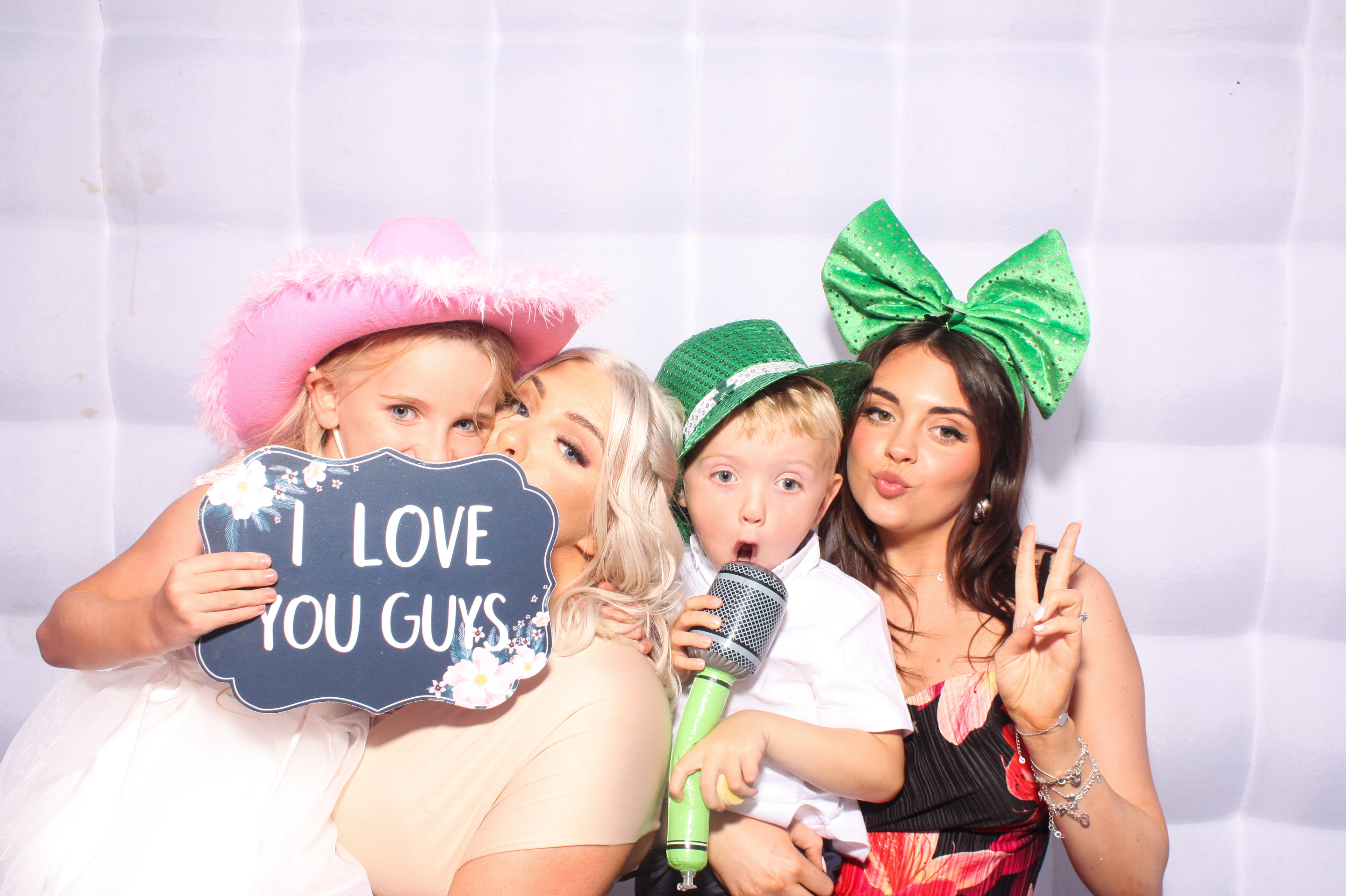 Harriet & Jack's Wedding | View more photos from the event at gallery.snapmagic.ie/u/SnapMagic/Harriet-Jacks-Wedding