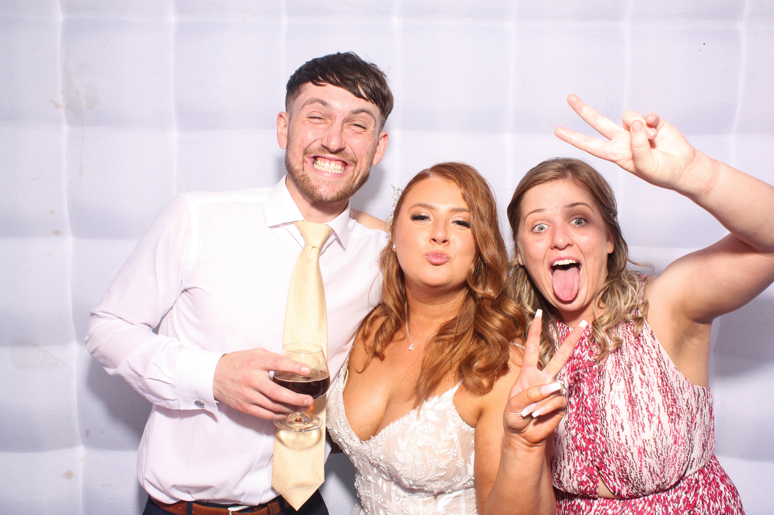 Harriet & Jack's Wedding | View more photos from the event at gallery.snapmagic.ie/u/SnapMagic/Harriet-Jacks-Wedding