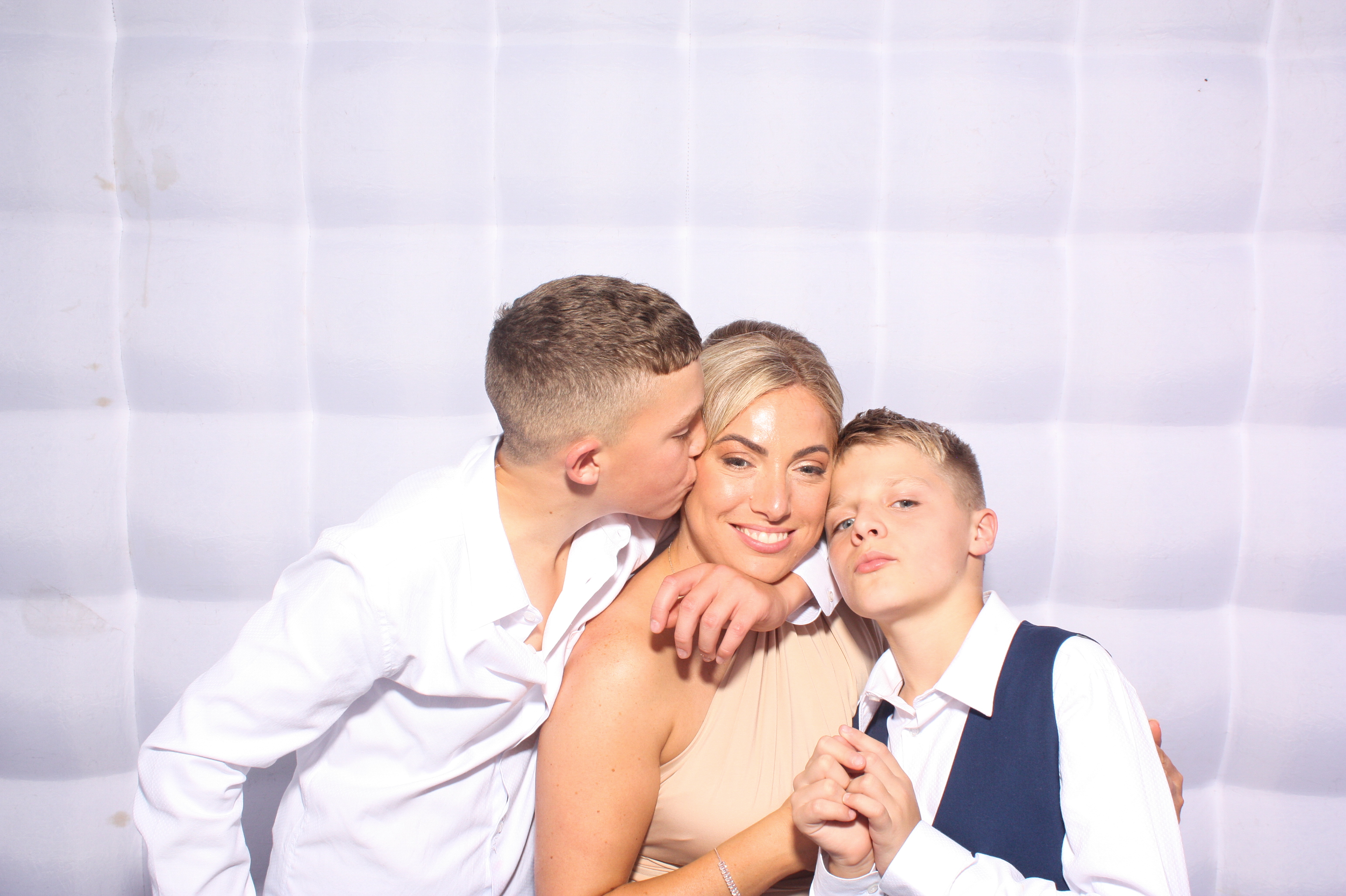 Harriet & Jack's Wedding | View more photos from the event at gallery.snapmagic.ie/u/SnapMagic/Harriet-Jacks-Wedding