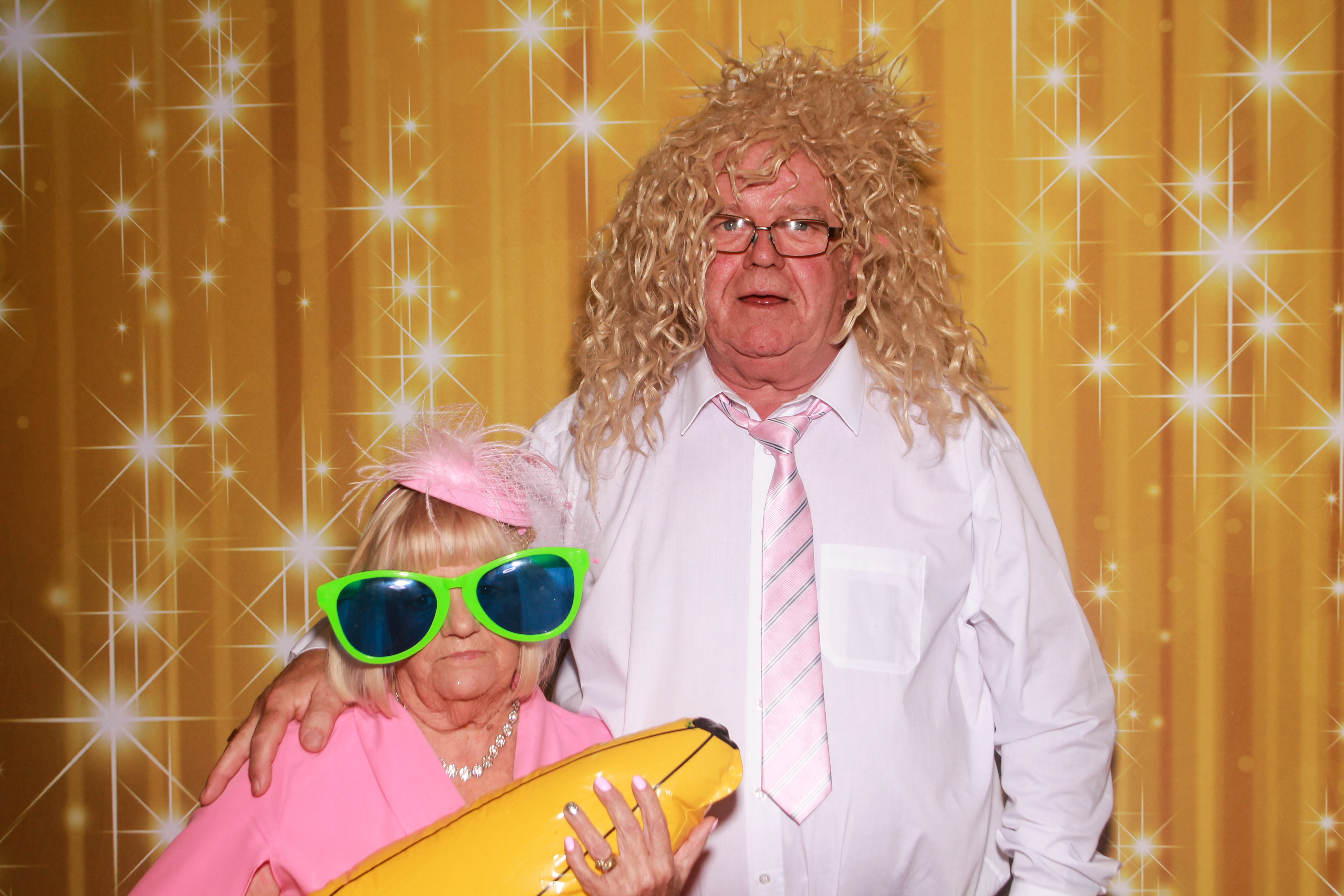 Hayley & Dennis Wedding | View more photos from the event at gallery.snapmagic.ie/u/SnapMagic/Hayley-Dennis-Wedding