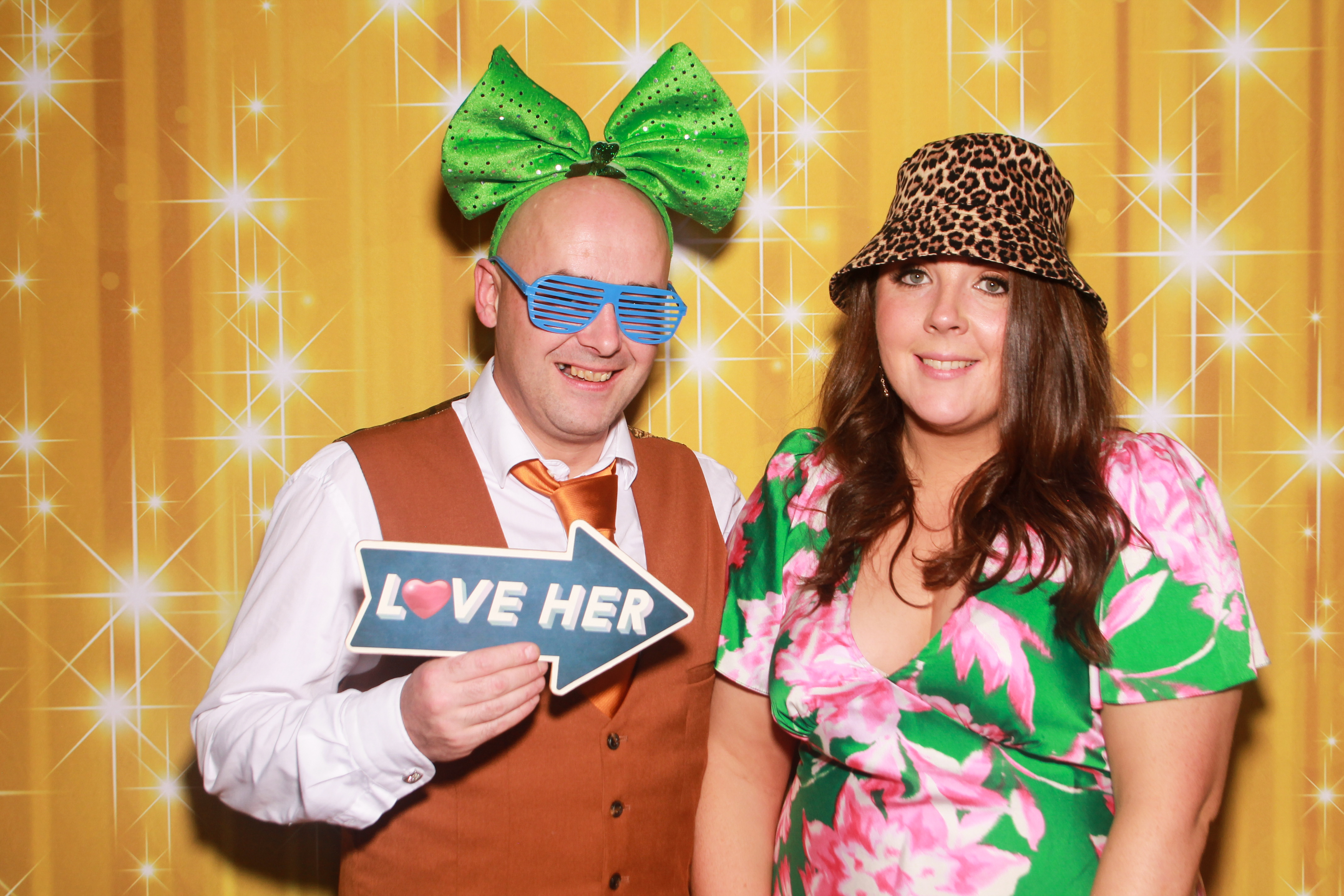 Hayley & Dennis Wedding | View more photos from the event at gallery.snapmagic.ie/u/SnapMagic/Hayley-Dennis-Wedding