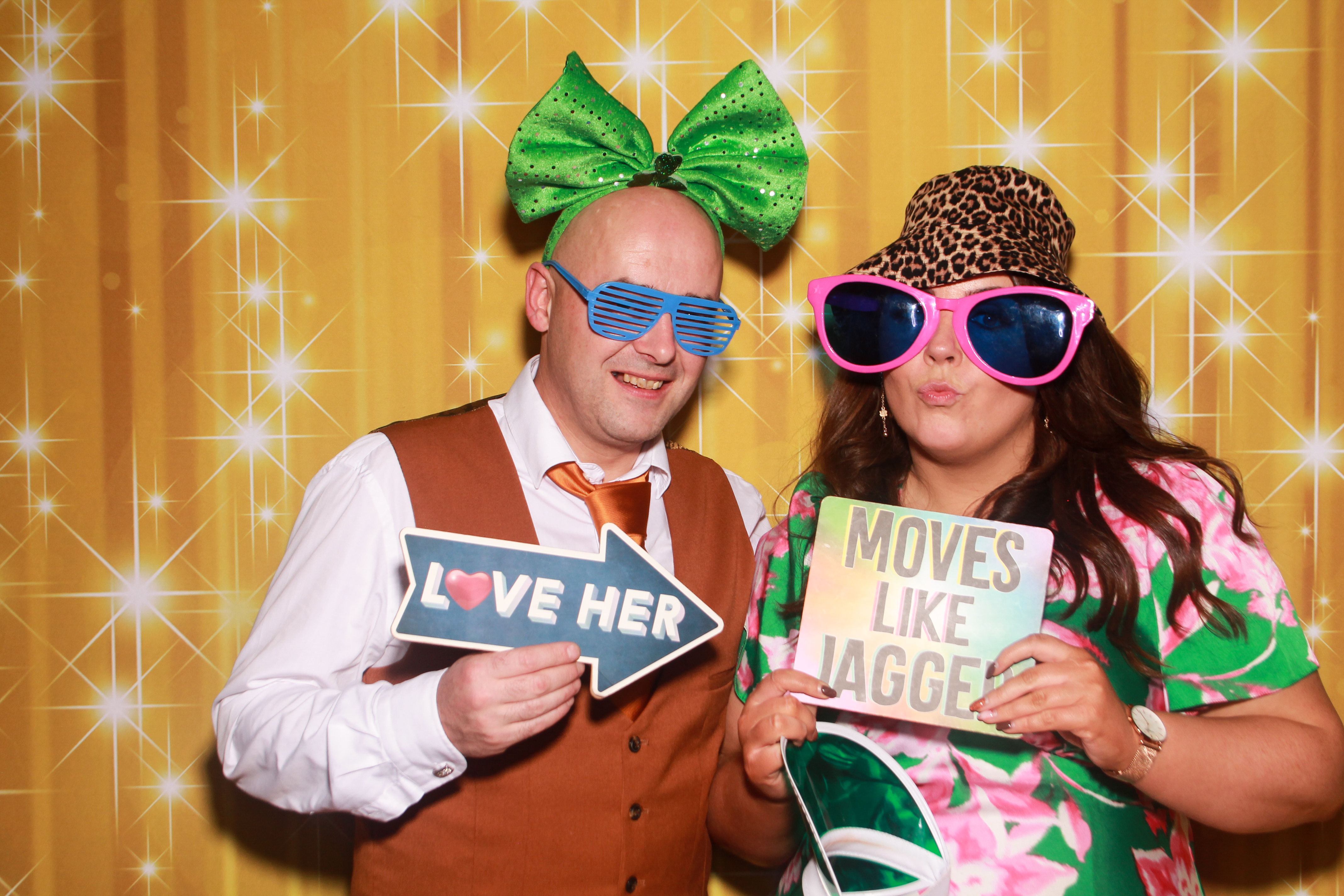 Hayley & Dennis Wedding | View more photos from the event at gallery.snapmagic.ie/u/SnapMagic/Hayley-Dennis-Wedding