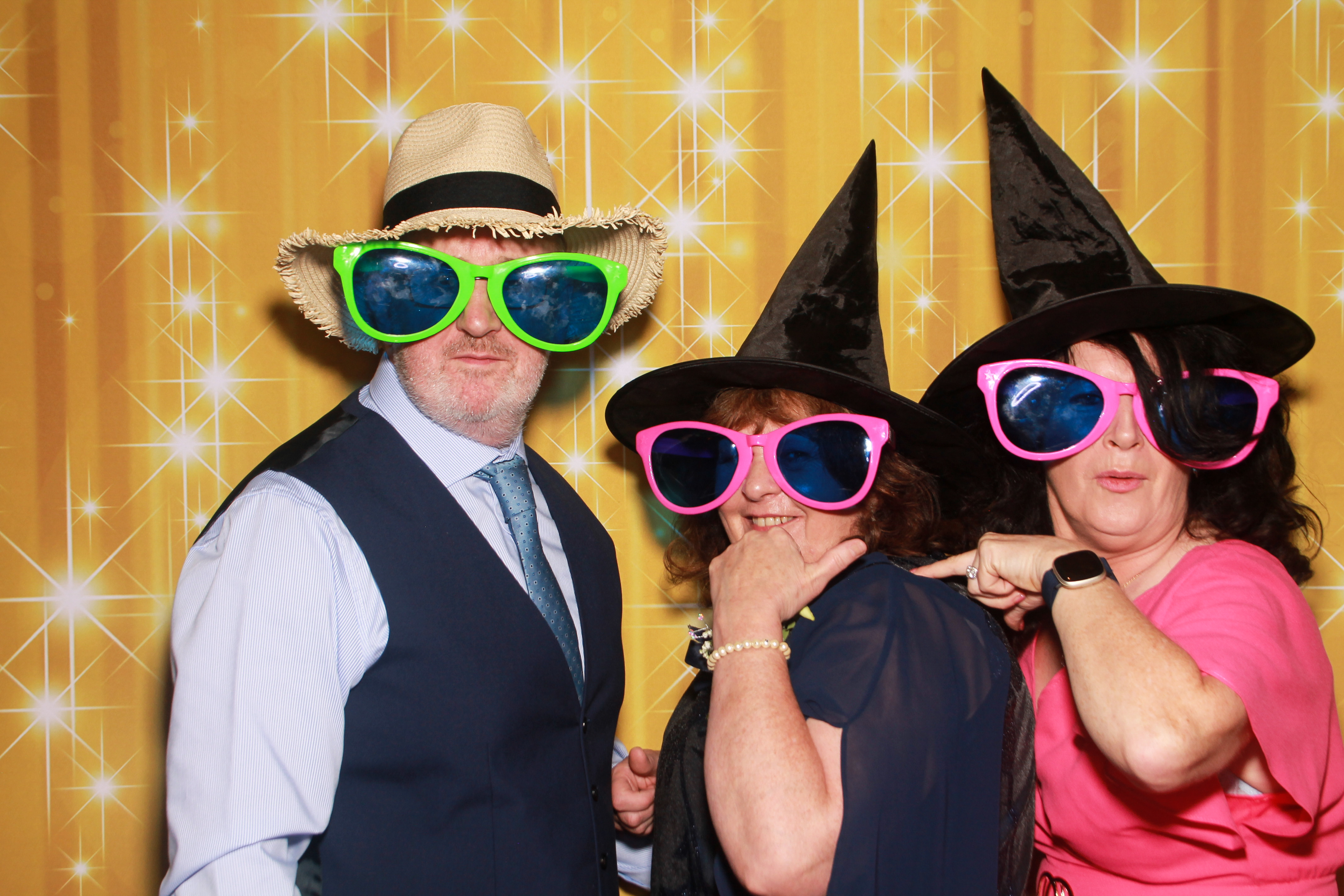 Hayley & Dennis Wedding | View more photos from the event at gallery.snapmagic.ie/u/SnapMagic/Hayley-Dennis-Wedding