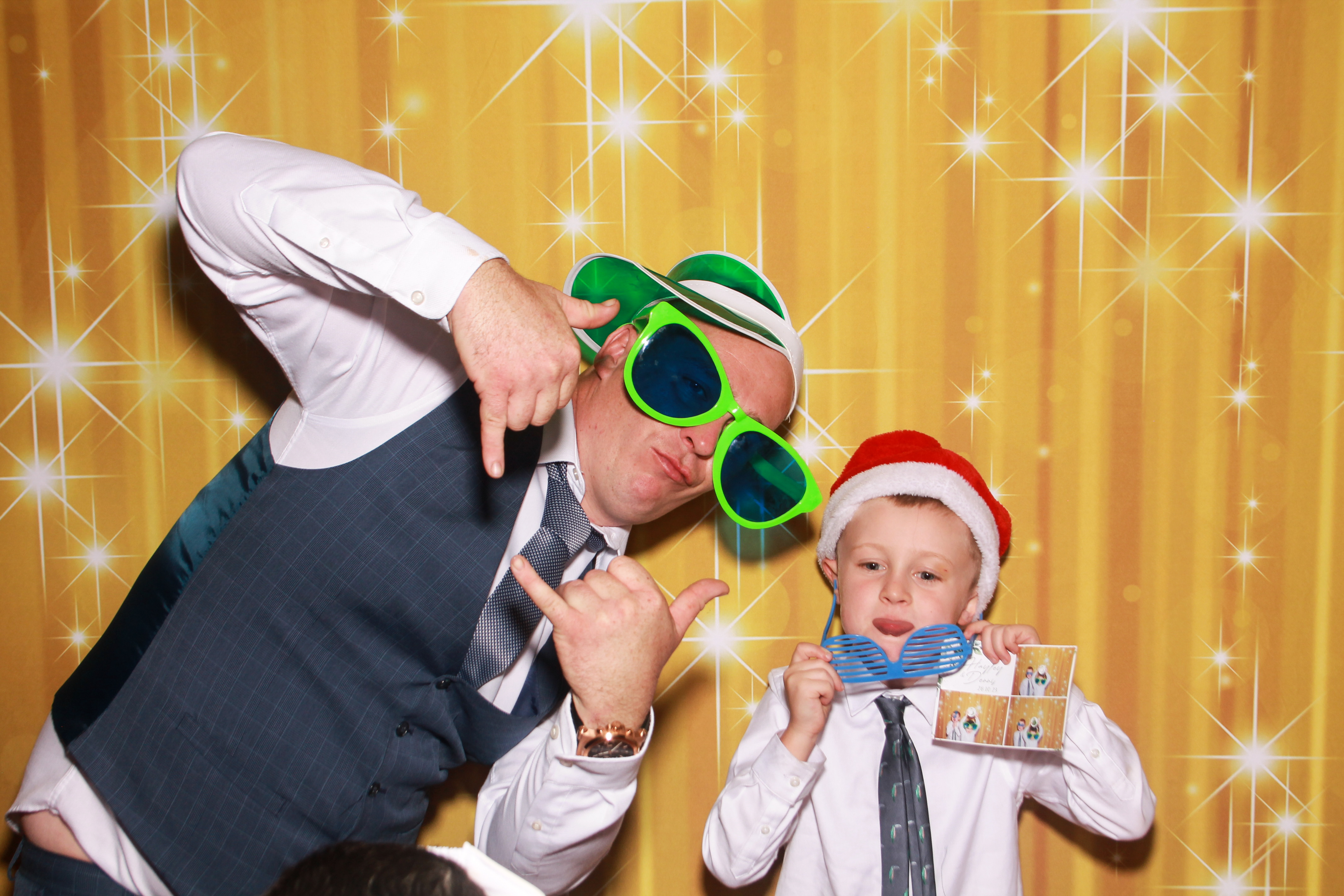 Hayley & Dennis Wedding | View more photos from the event at gallery.snapmagic.ie/u/SnapMagic/Hayley-Dennis-Wedding