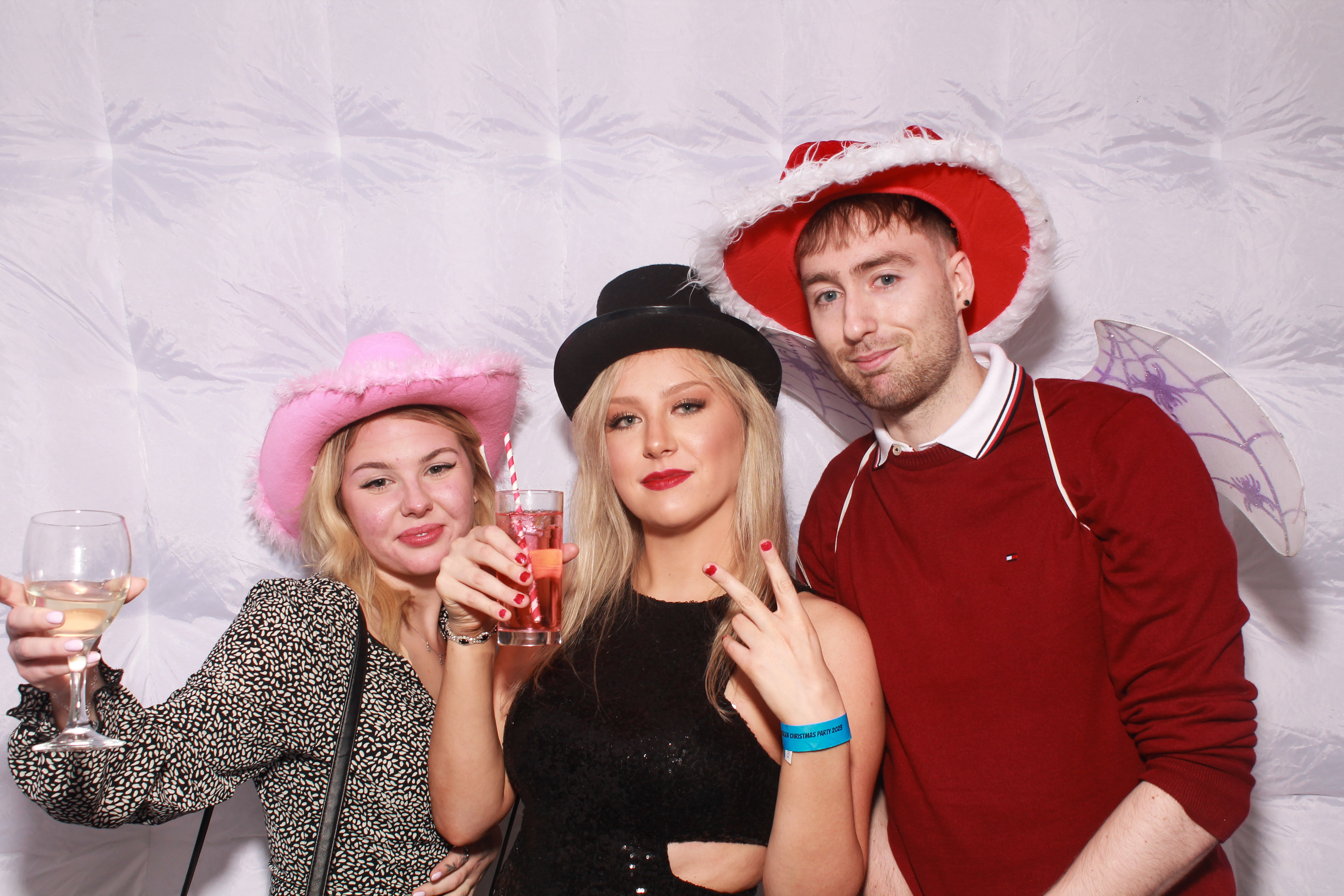 Integer Christmas Party 2023 | View more photos from the event at gallery.snapmagic.ie/u/SnapMagic/Integer-Christmas-Party-2023