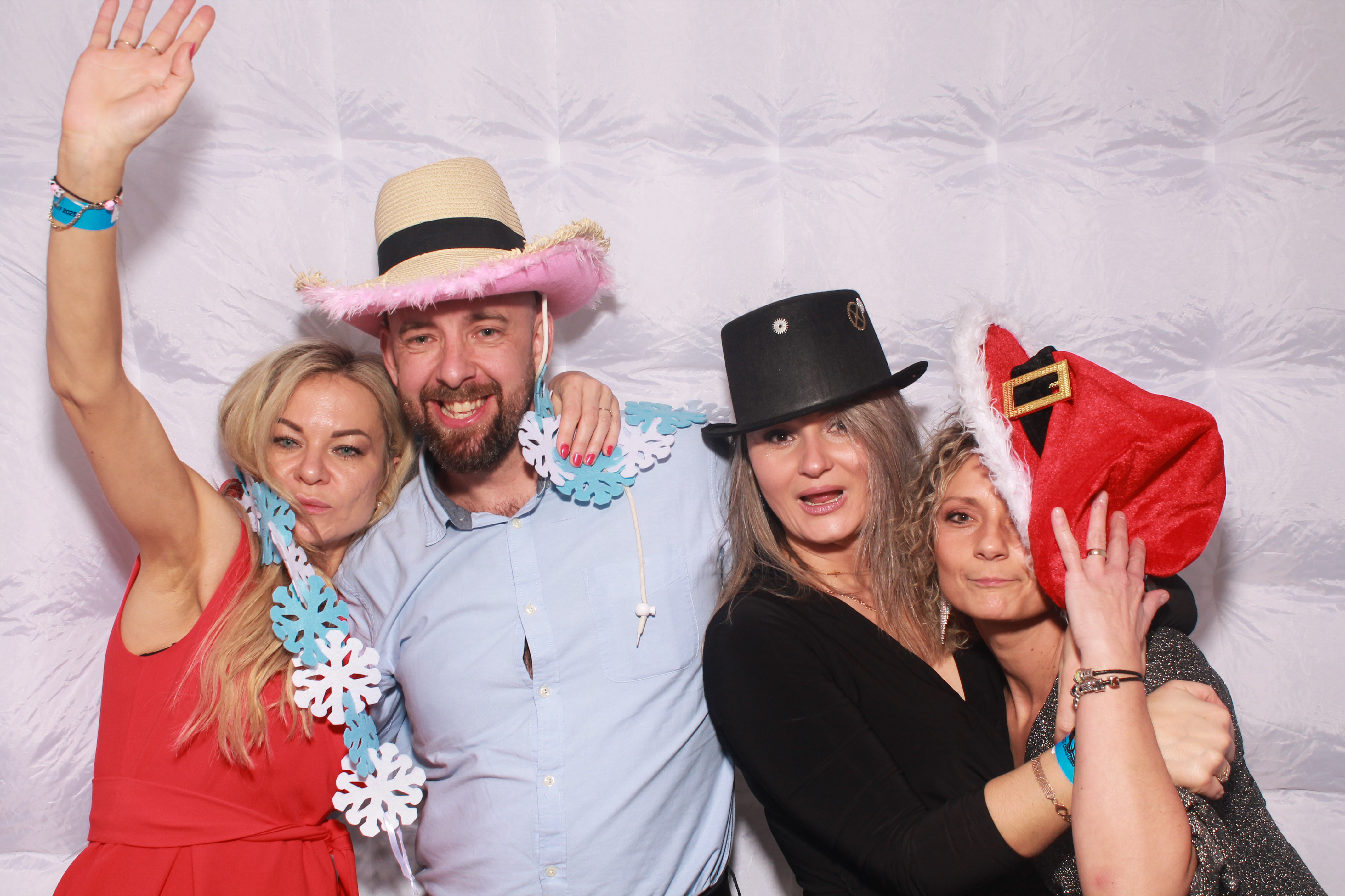 Integer Christmas Party 2023 | View more photos from the event at gallery.snapmagic.ie/u/SnapMagic/Integer-Christmas-Party-2023
