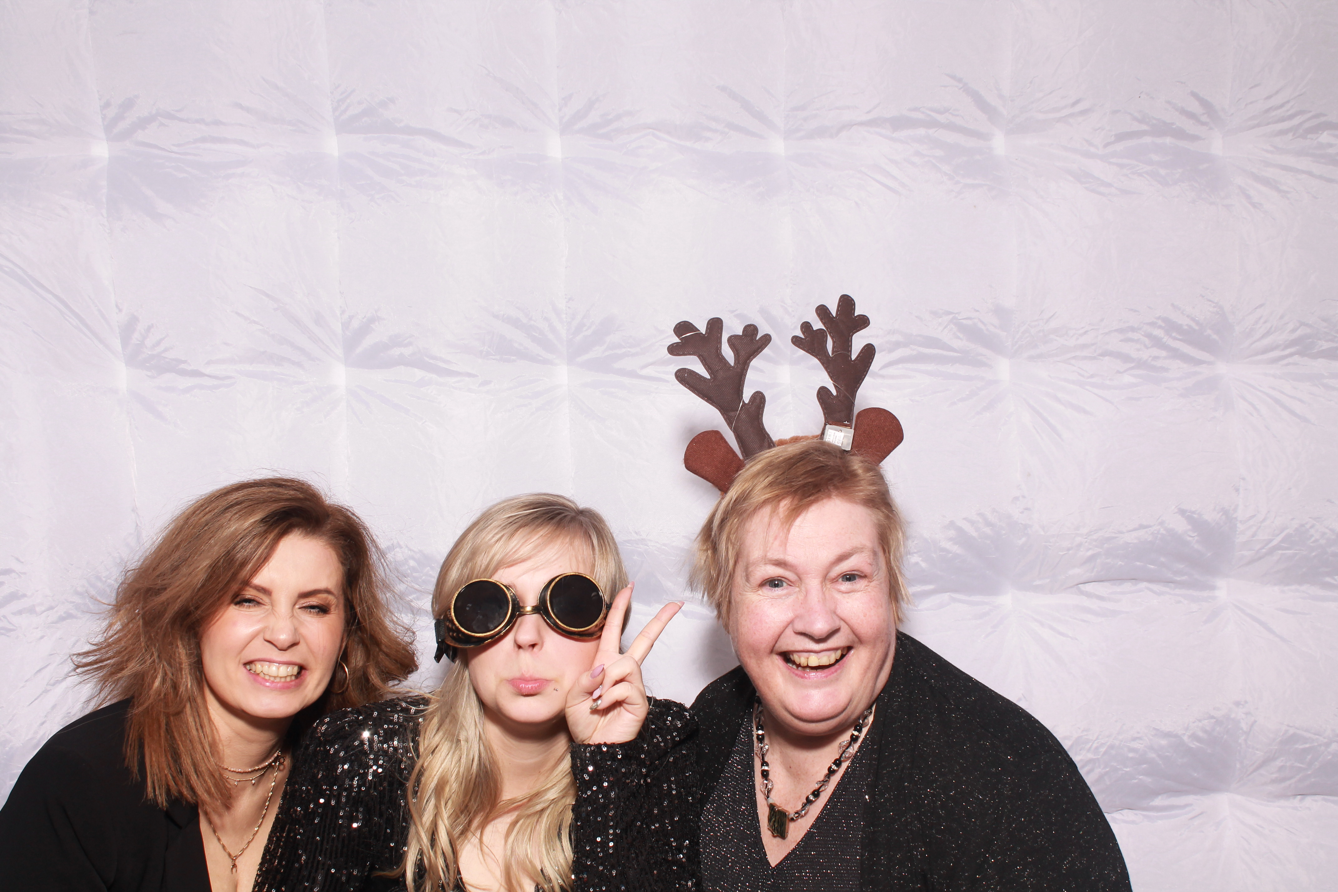 Integer Christmas Party 2023 | View more photos from the event at gallery.snapmagic.ie/u/SnapMagic/Integer-Christmas-Party-2023