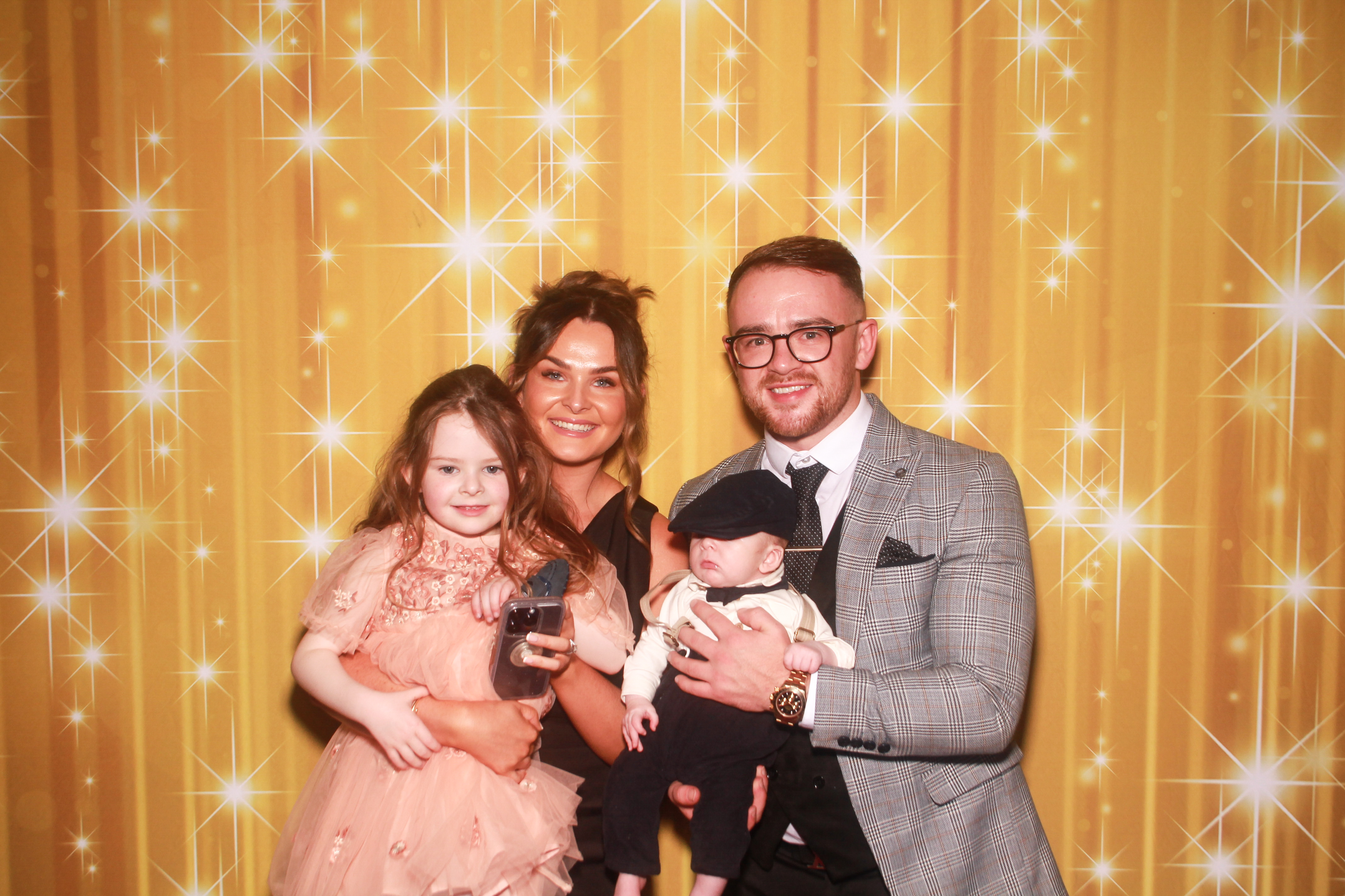 Kelly & Enda's Wedding | View more photos from the event at gallery.snapmagic.ie/u/SnapMagic/Kelly-Endas-Wedding