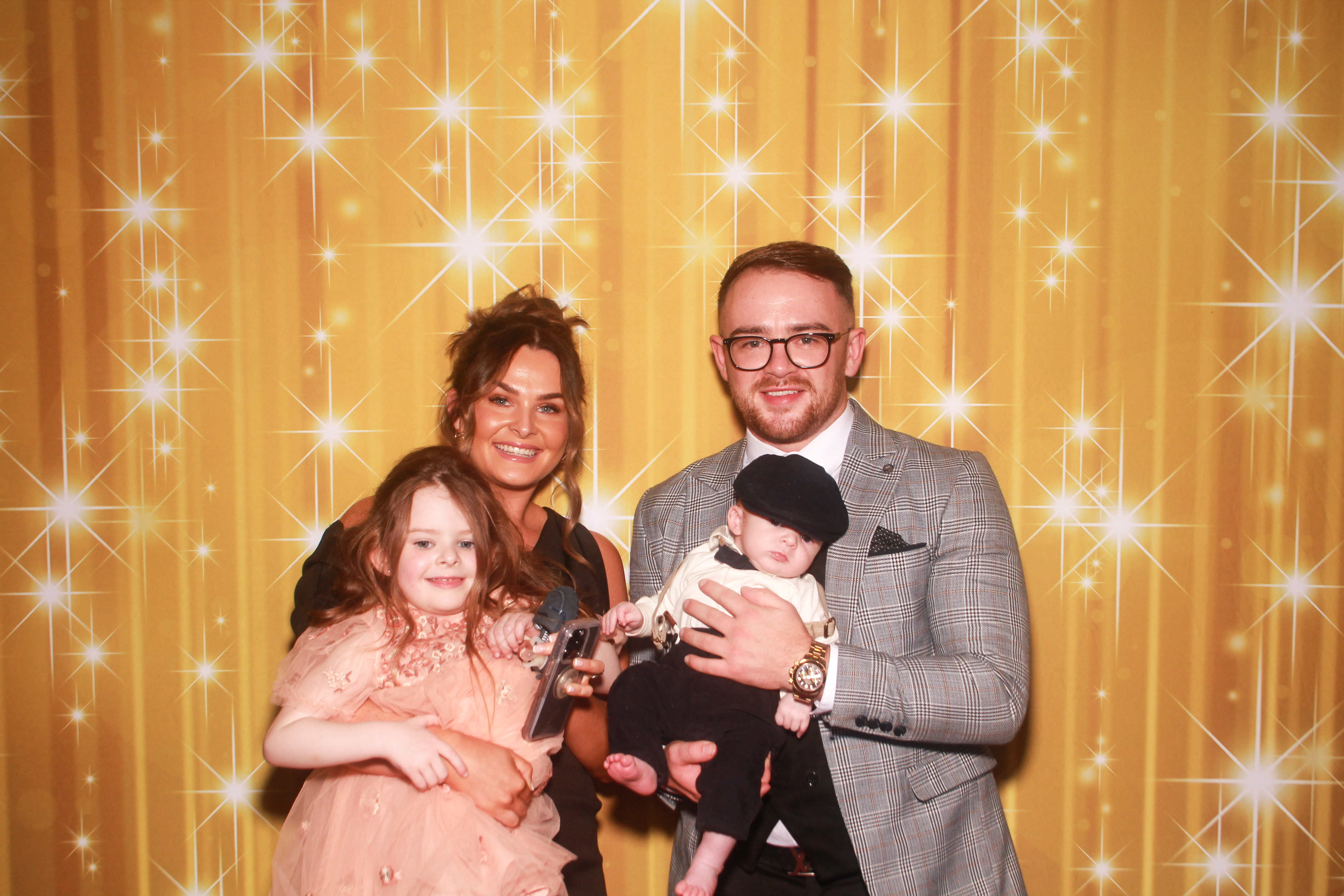Kelly & Enda's Wedding | View more photos from the event at gallery.snapmagic.ie/u/SnapMagic/Kelly-Endas-Wedding