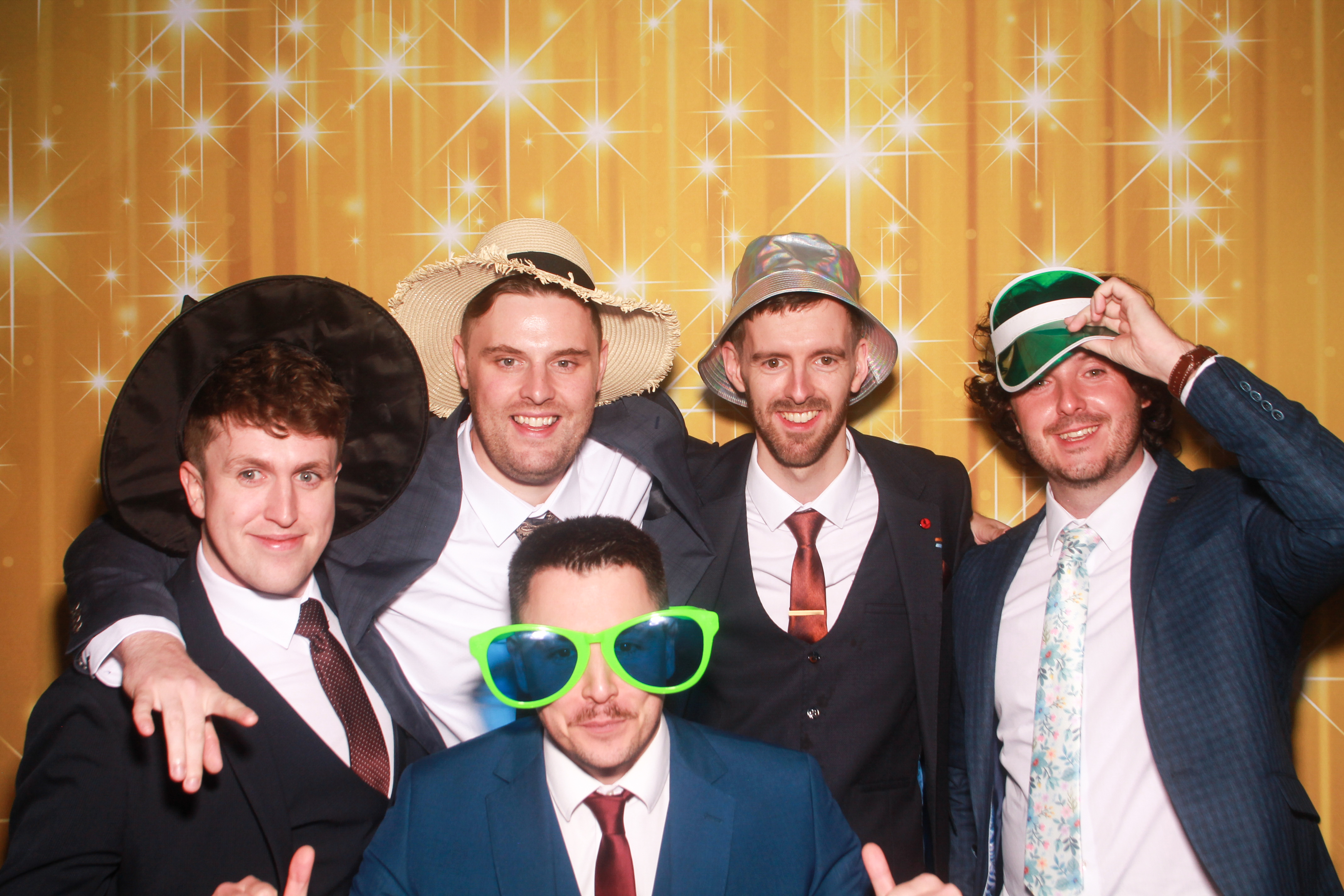 Kelly & Enda's Wedding | View more photos from the event at gallery.snapmagic.ie/u/SnapMagic/Kelly-Endas-Wedding