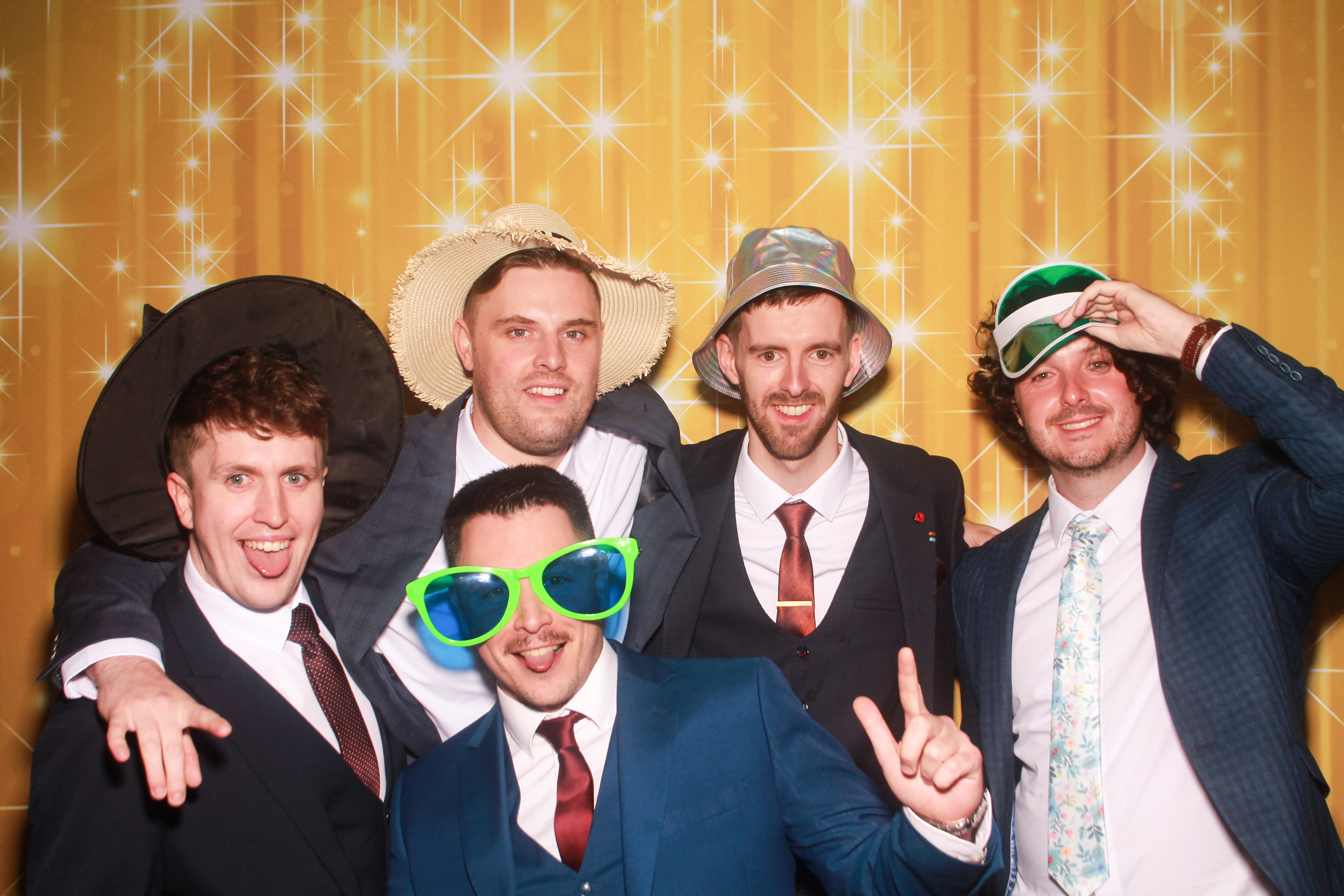 Kelly & Enda's Wedding | View more photos from the event at gallery.snapmagic.ie/u/SnapMagic/Kelly-Endas-Wedding