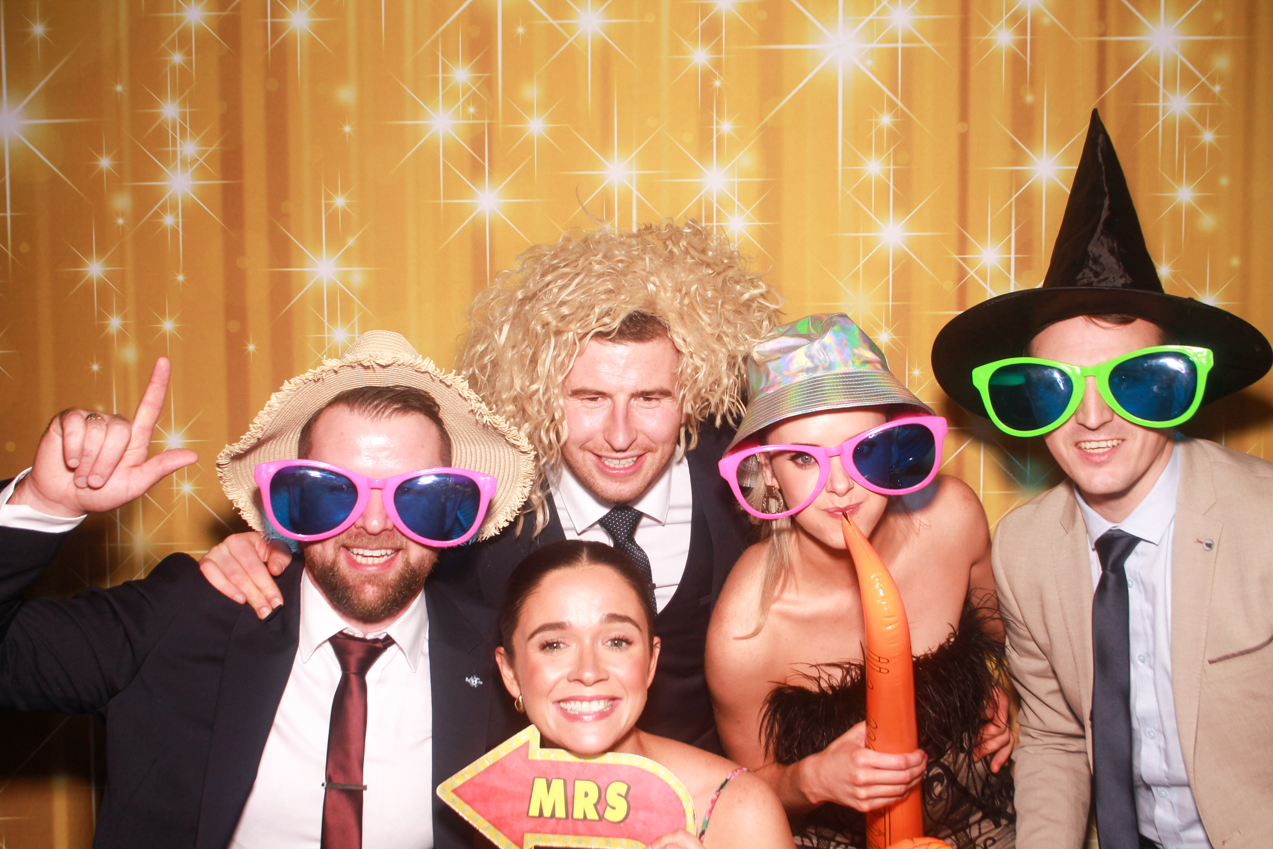 Kelly & Enda's Wedding | View more photos from the event at gallery.snapmagic.ie/u/SnapMagic/Kelly-Endas-Wedding
