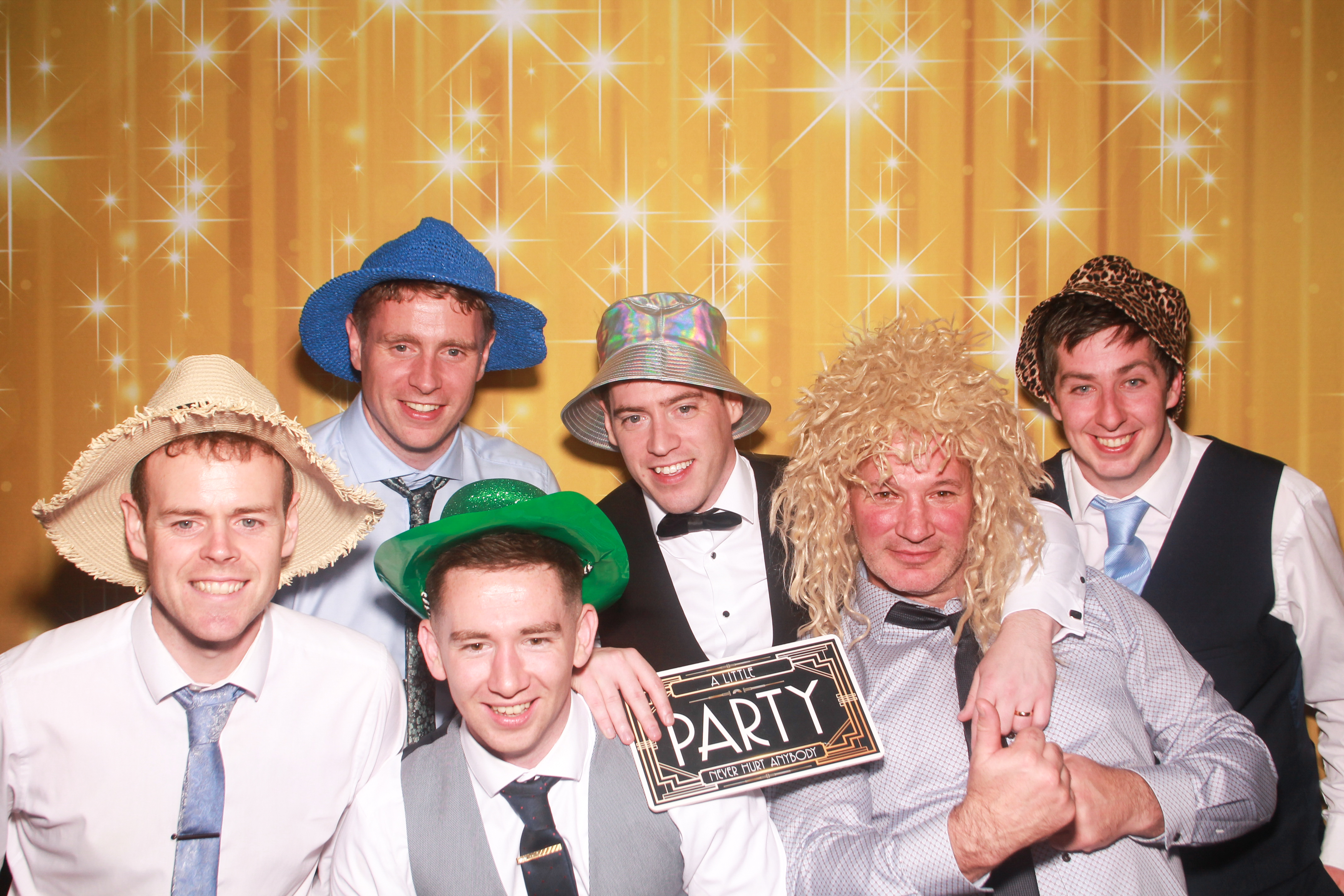 Kelly & Enda's Wedding | View more photos from the event at gallery.snapmagic.ie/u/SnapMagic/Kelly-Endas-Wedding
