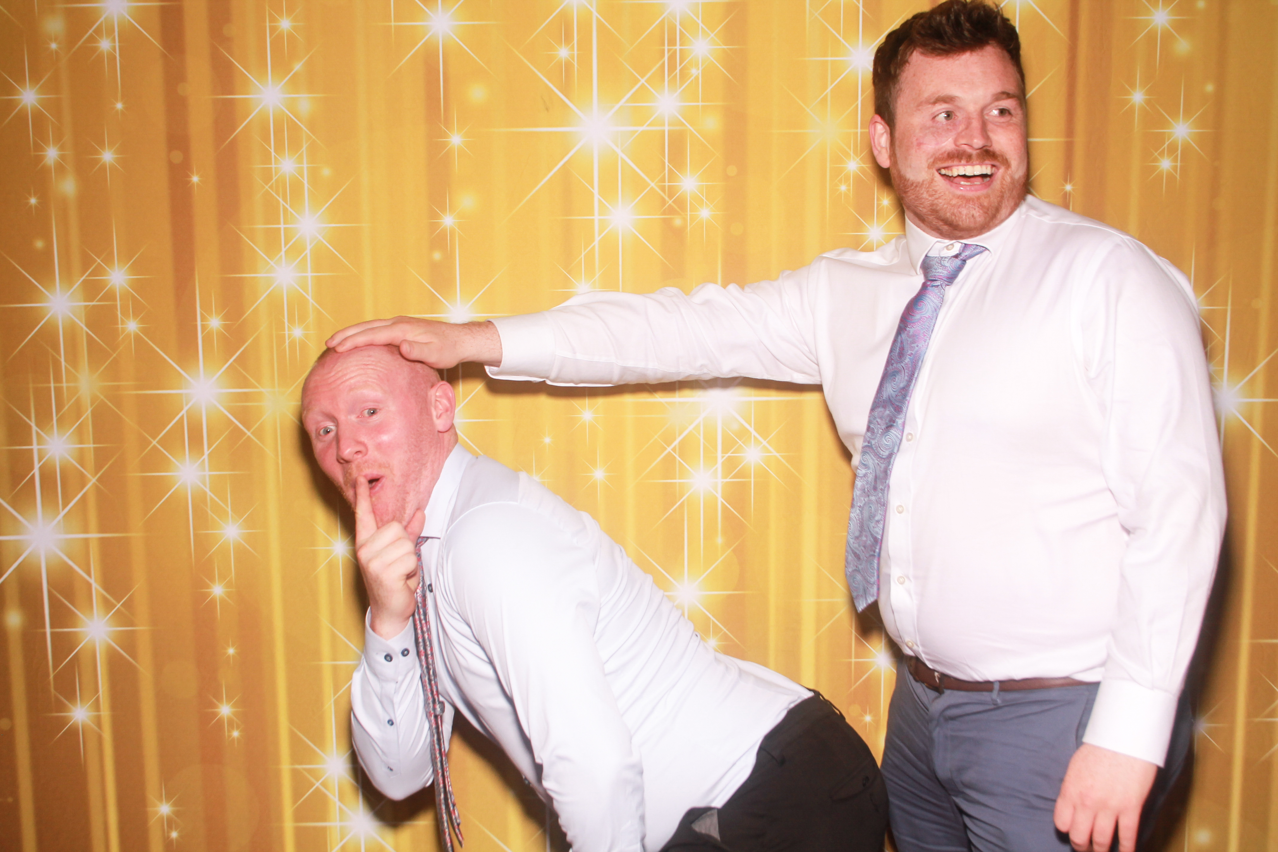 Kelly & Enda's Wedding | View more photos from the event at gallery.snapmagic.ie/u/SnapMagic/Kelly-Endas-Wedding