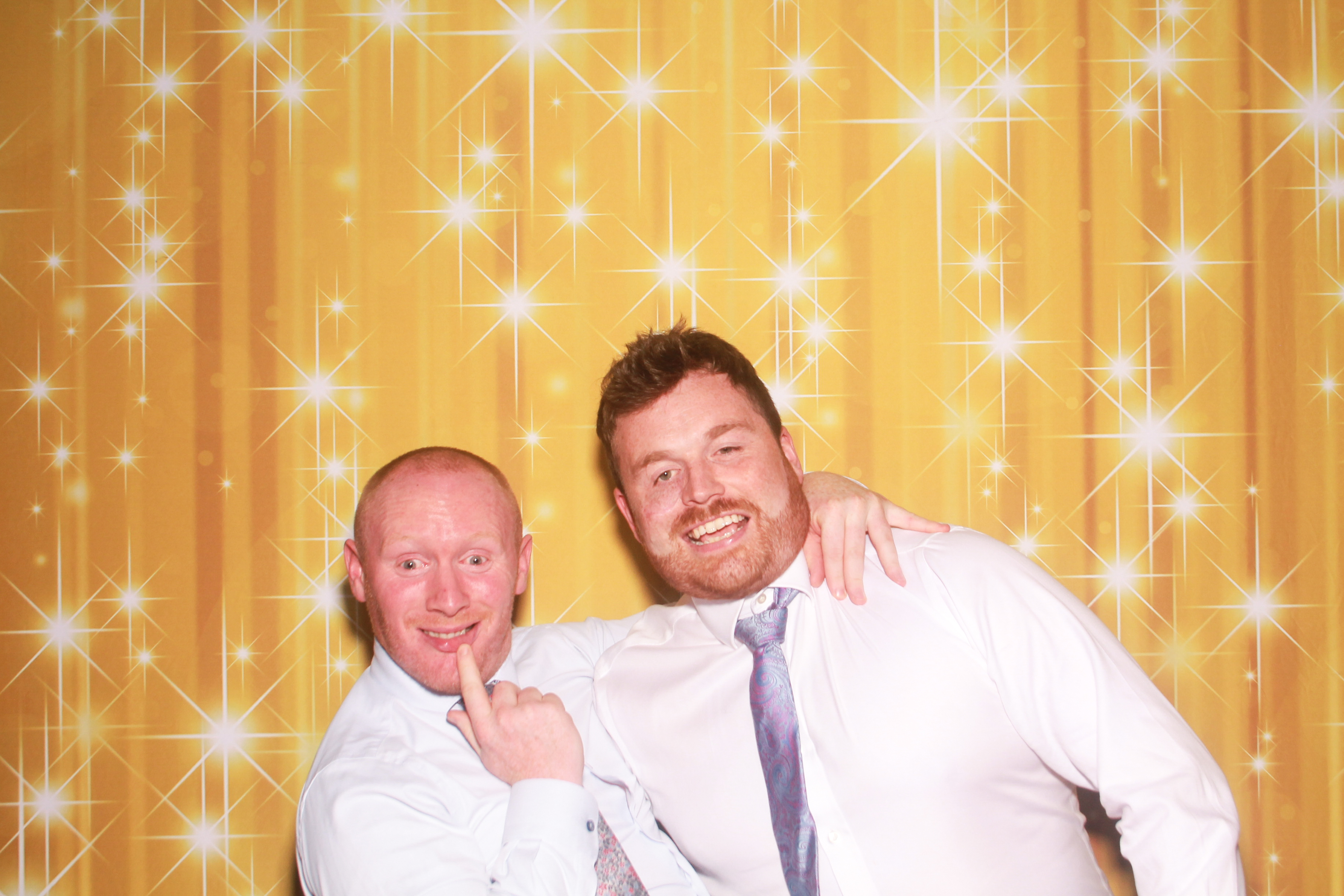 Kelly & Enda's Wedding | View more photos from the event at gallery.snapmagic.ie/u/SnapMagic/Kelly-Endas-Wedding