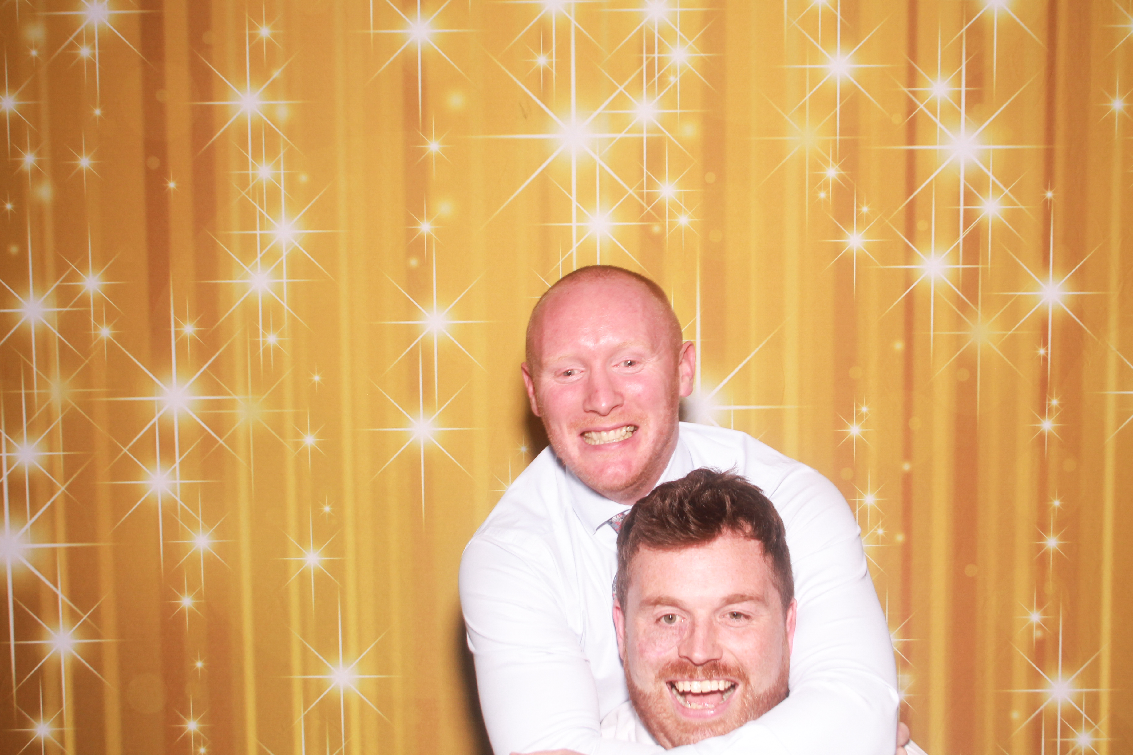 Kelly & Enda's Wedding | View more photos from the event at gallery.snapmagic.ie/u/SnapMagic/Kelly-Endas-Wedding