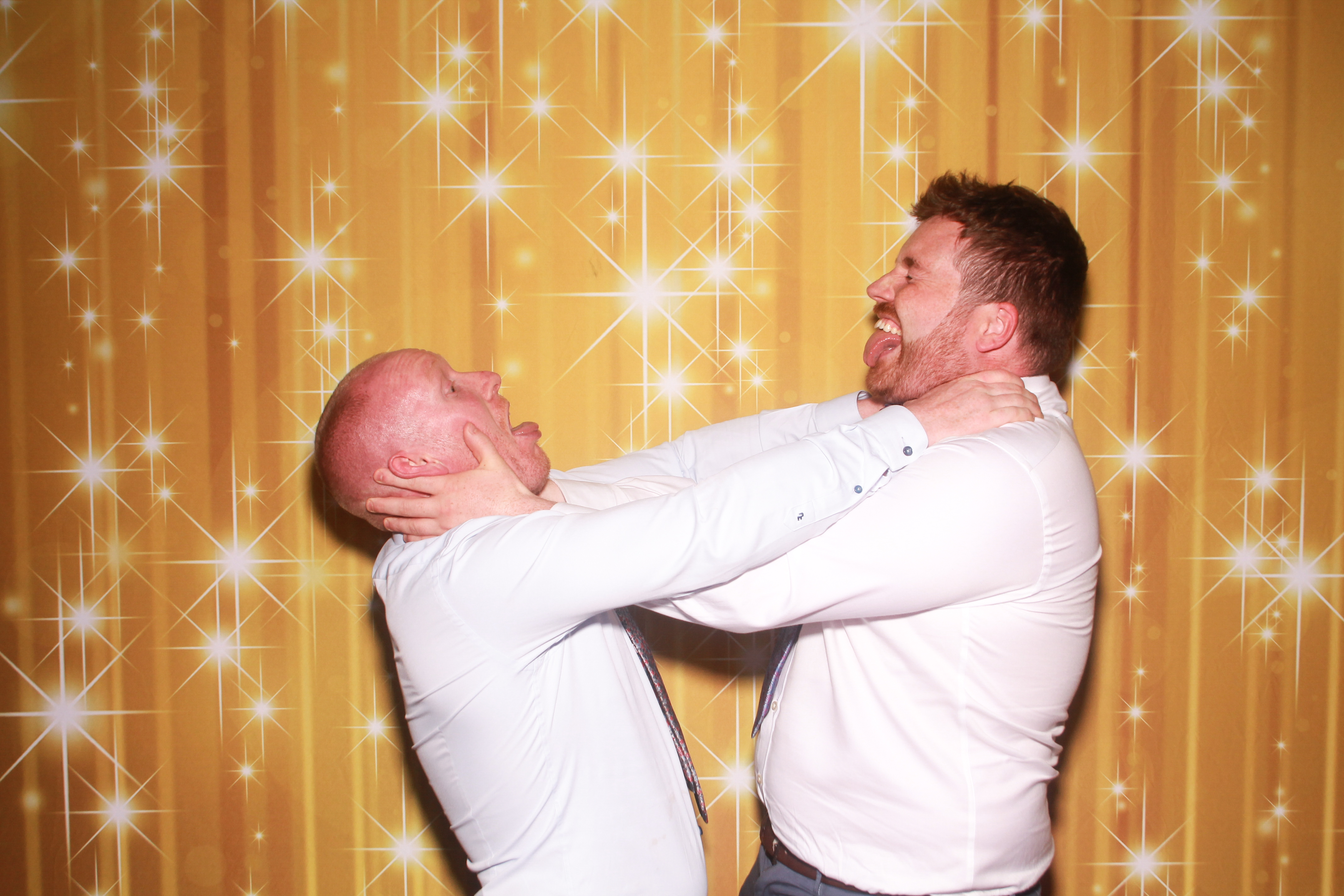 Kelly & Enda's Wedding | View more photos from the event at gallery.snapmagic.ie/u/SnapMagic/Kelly-Endas-Wedding