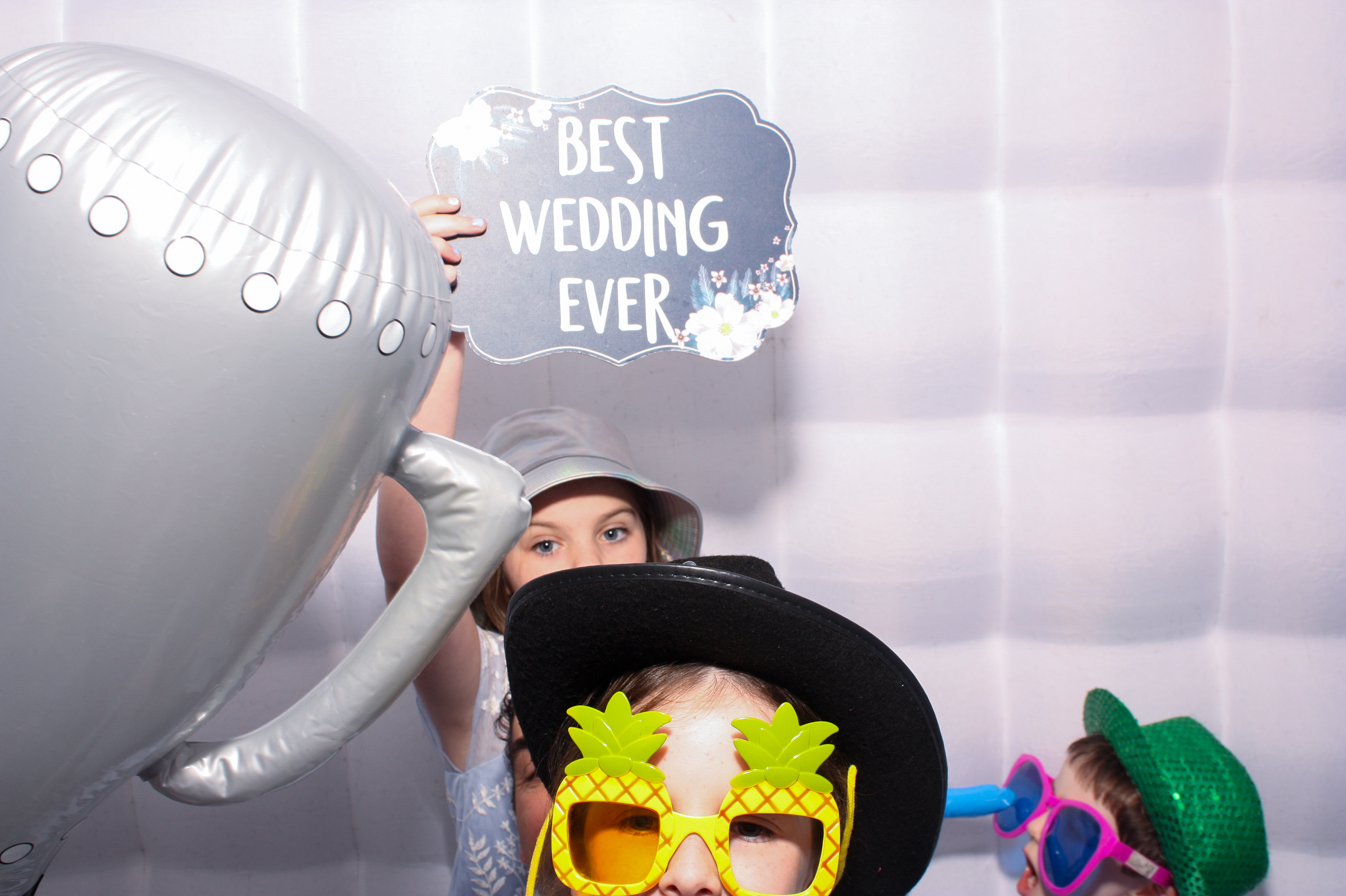 Laura & Jason's Wedding | View more photos from the event at gallery.snapmagic.ie/u/SnapMagic/Laura-Jasons-Wedding