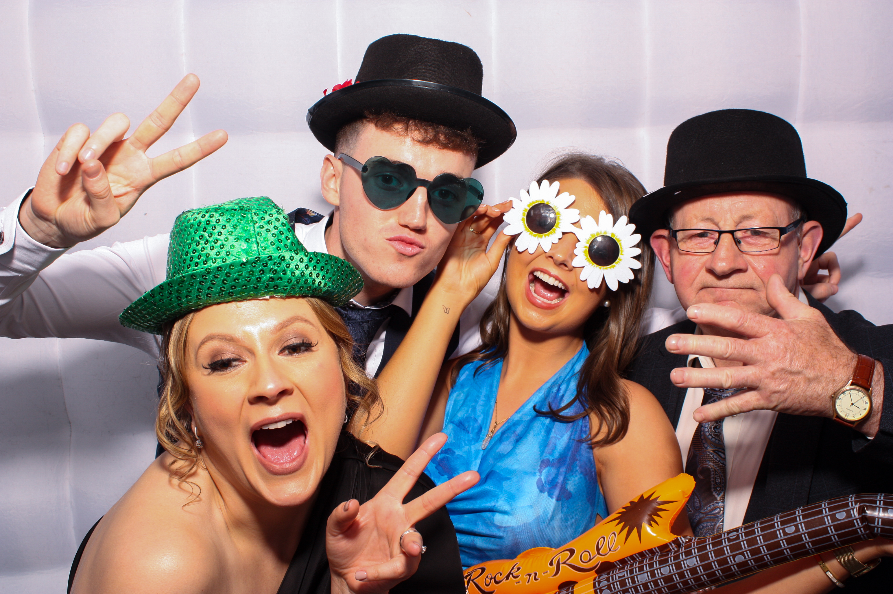 Laura & Jason's Wedding | View more photos from the event at gallery.snapmagic.ie/u/SnapMagic/Laura-Jasons-Wedding